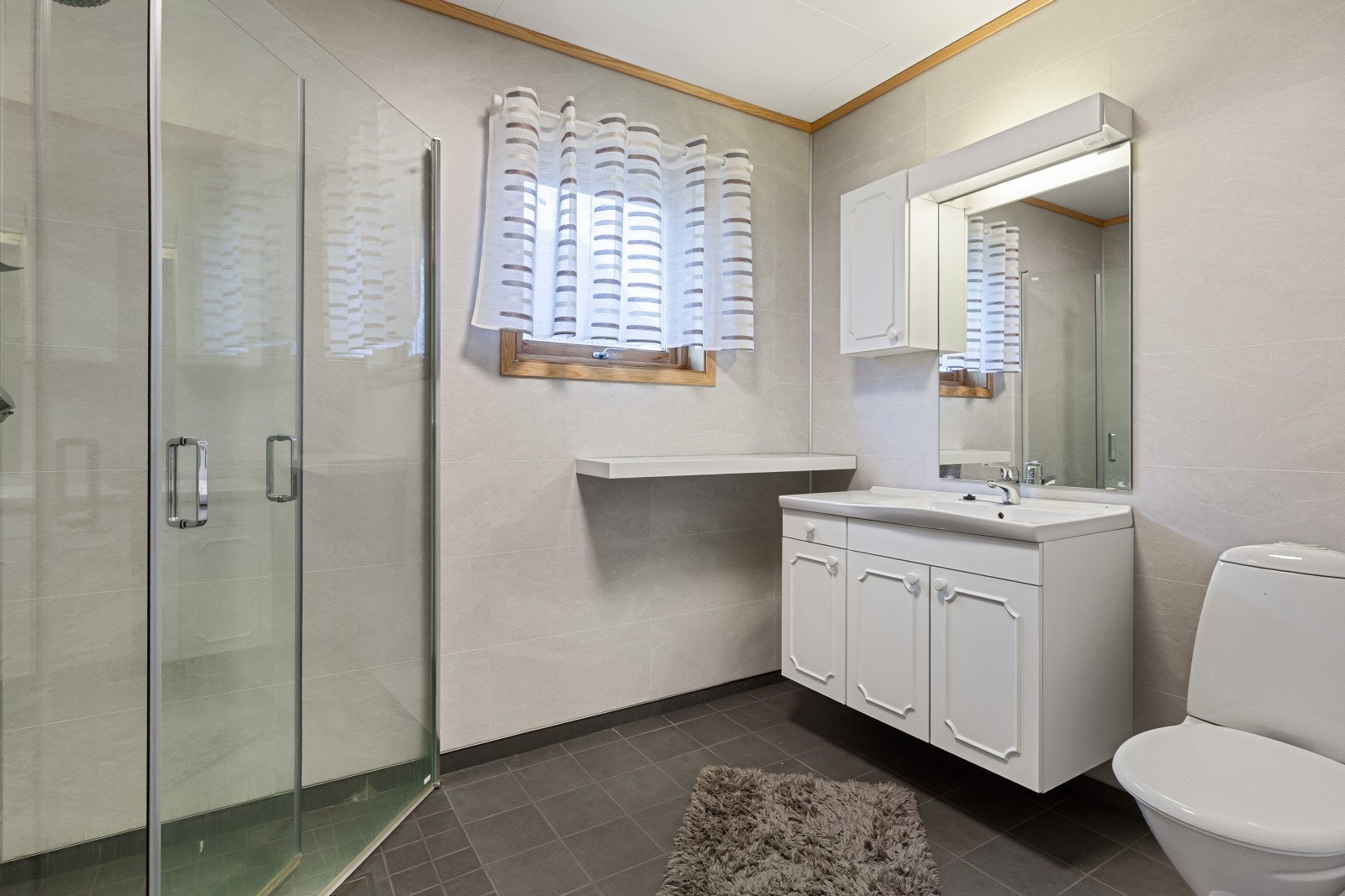 Baderom 1.etg. Galleribilde