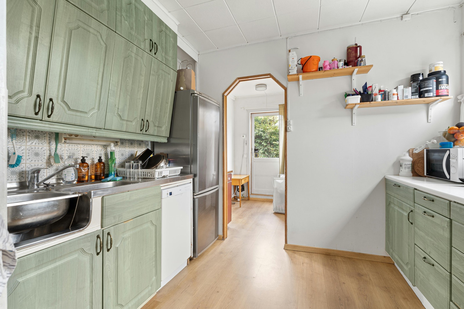 Her bor du i umiddelbar nærhet til St. Olavs hospital, NTNU, Marinen, og Lerkendal stadion, med kort vei til både sentrum og grønne rekreasjonsområder. Galleribilde