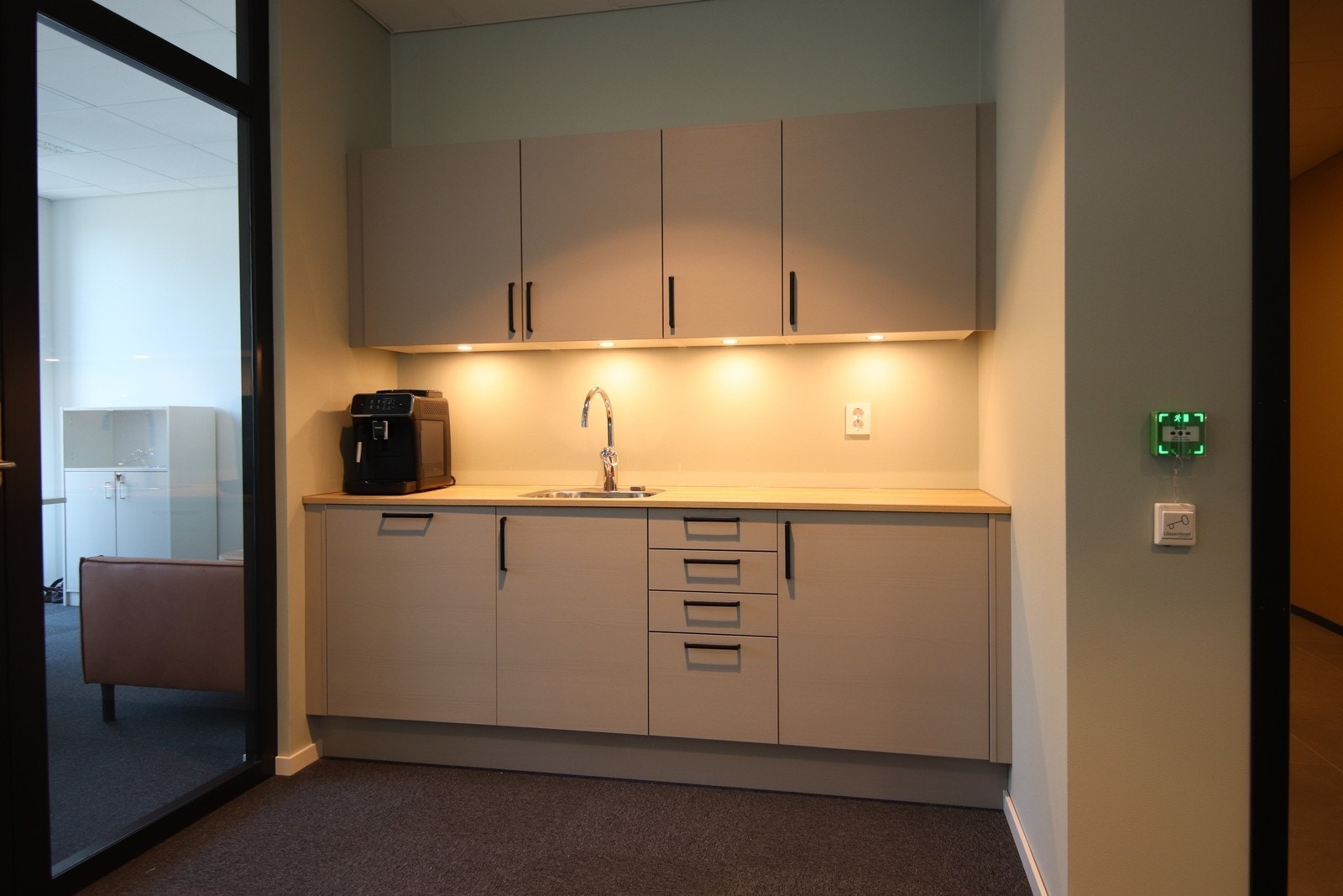 Kjøkken i kontorfellesskap Galleribilde