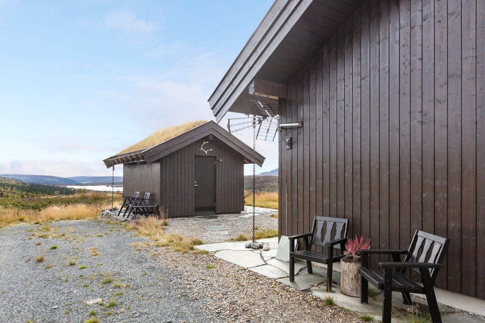 Frittstående uthus. Galleribilde