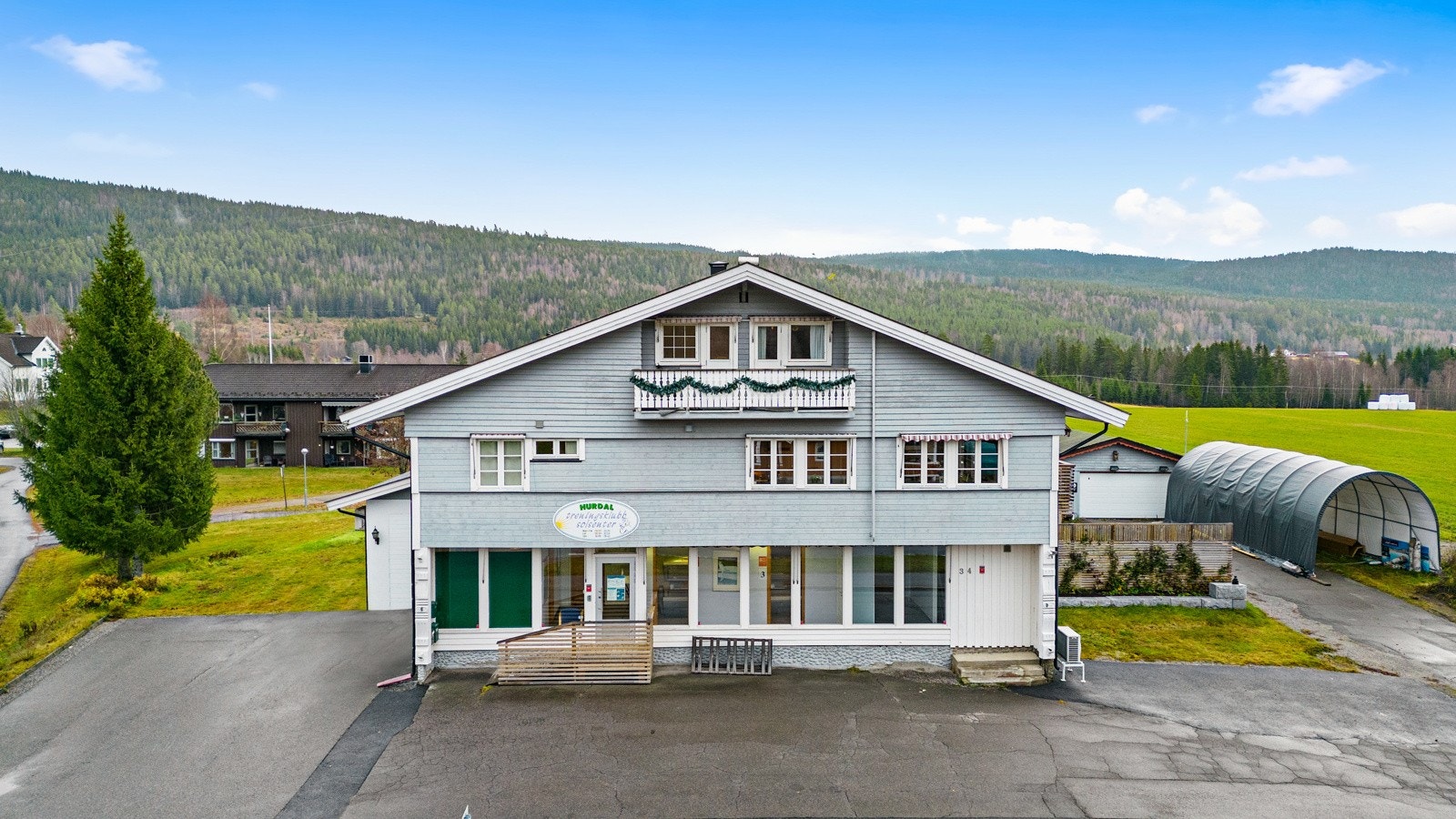 Fasade. Galleribilde