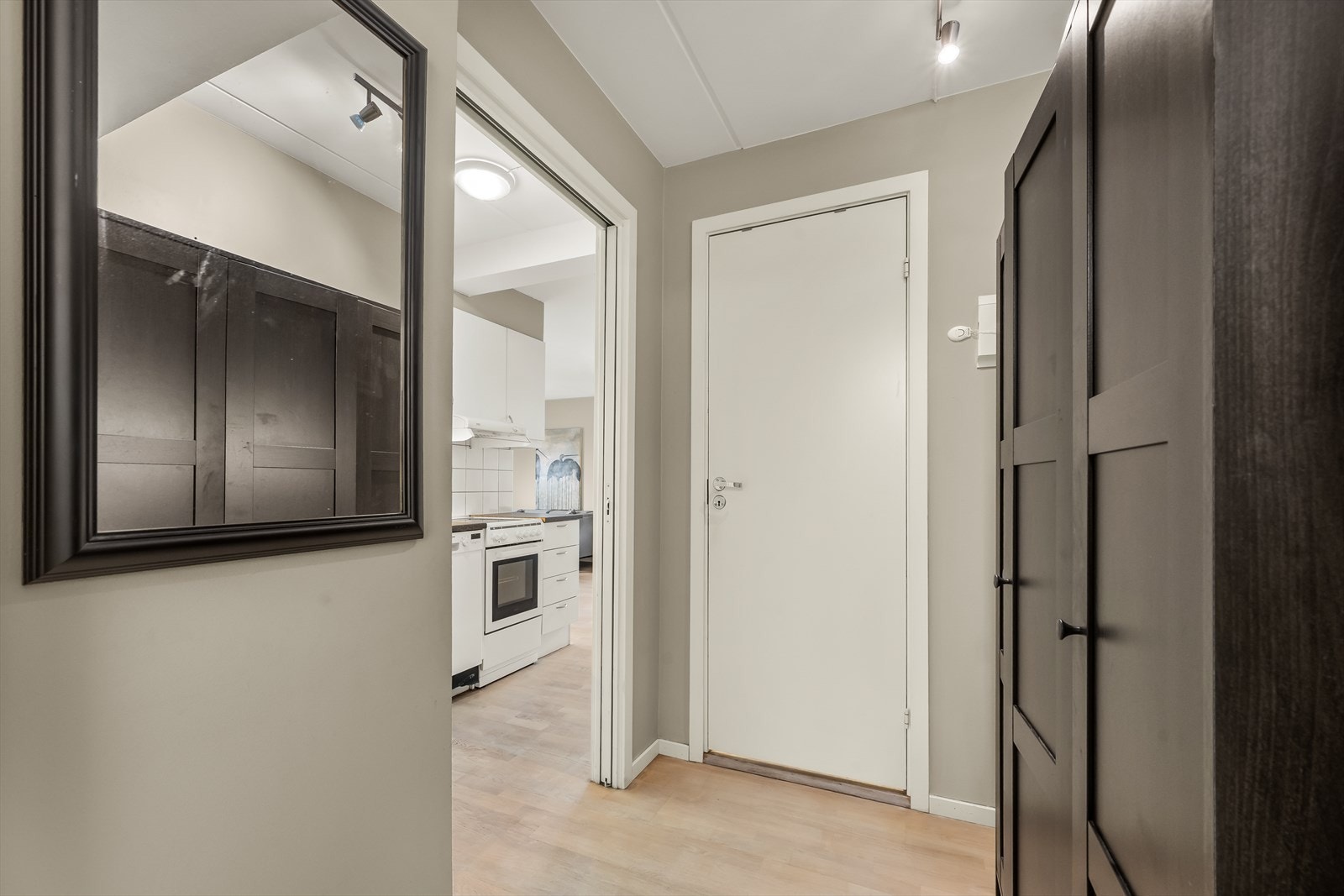 Lys og innbydende entré Galleribilde