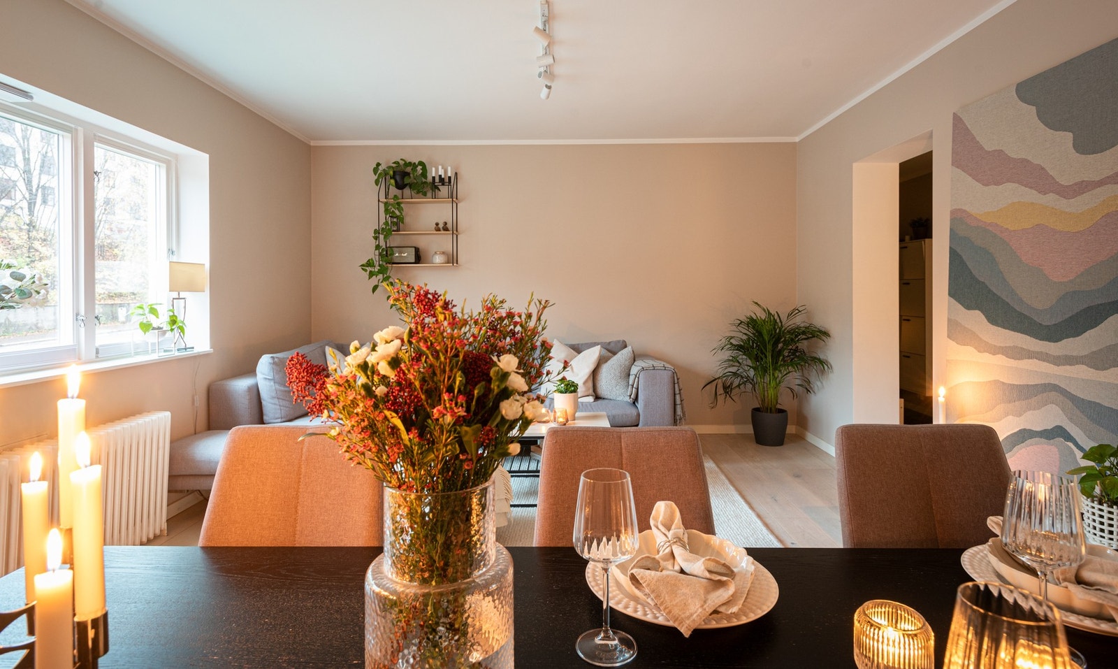 Her kan du nyte gode middager og samtaler med familien. Galleribilde