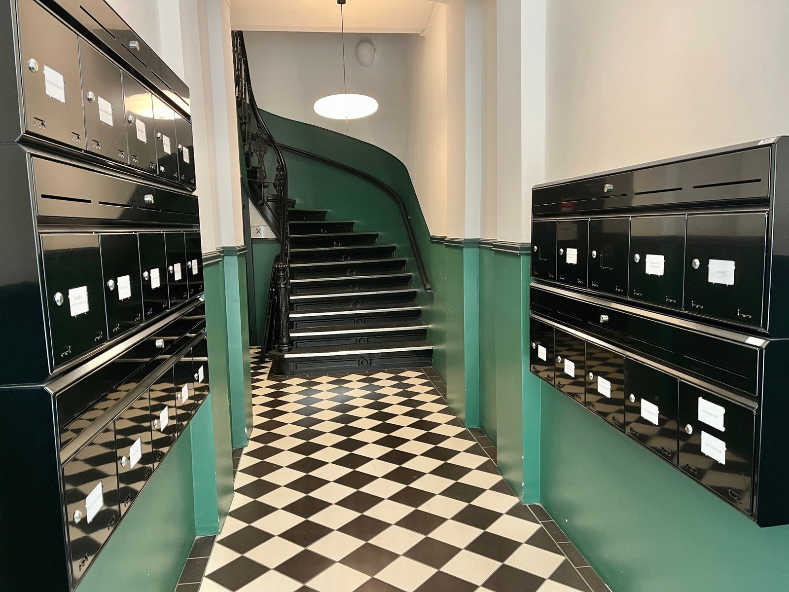 Det er heis i bygget Galleribilde