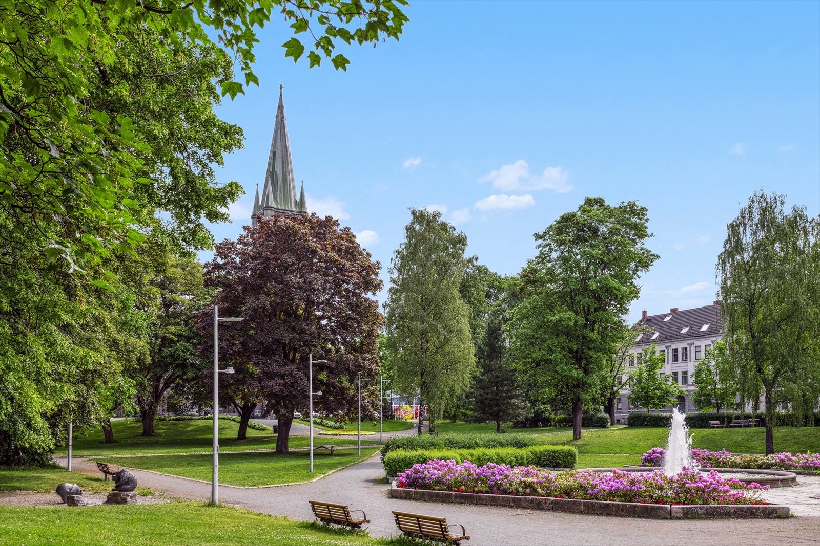 Det er kort avstand bort til Lamo parken. Galleribilde