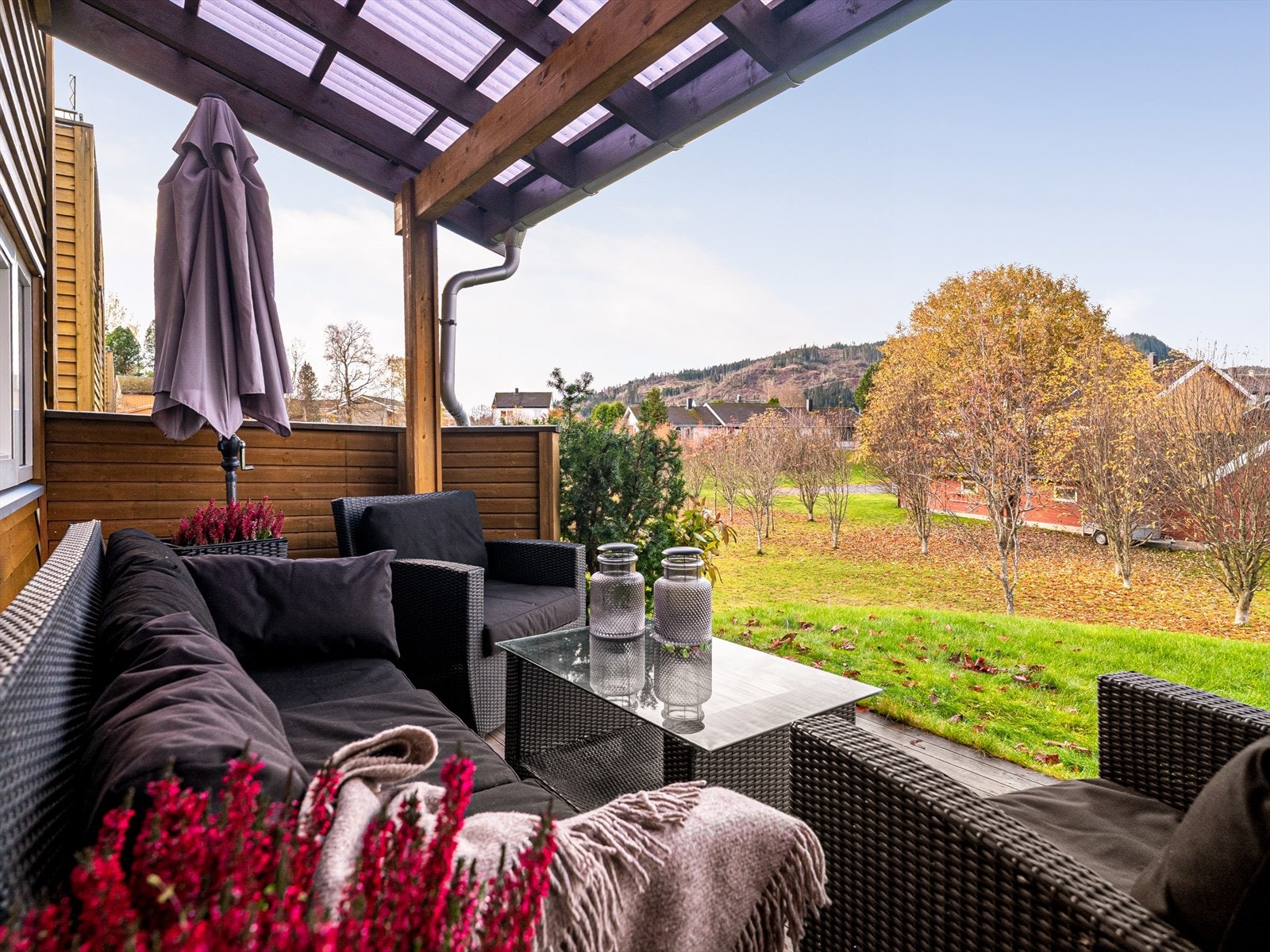 Uteområdet inviterer til hyggelige stunder året rundt Galleribilde