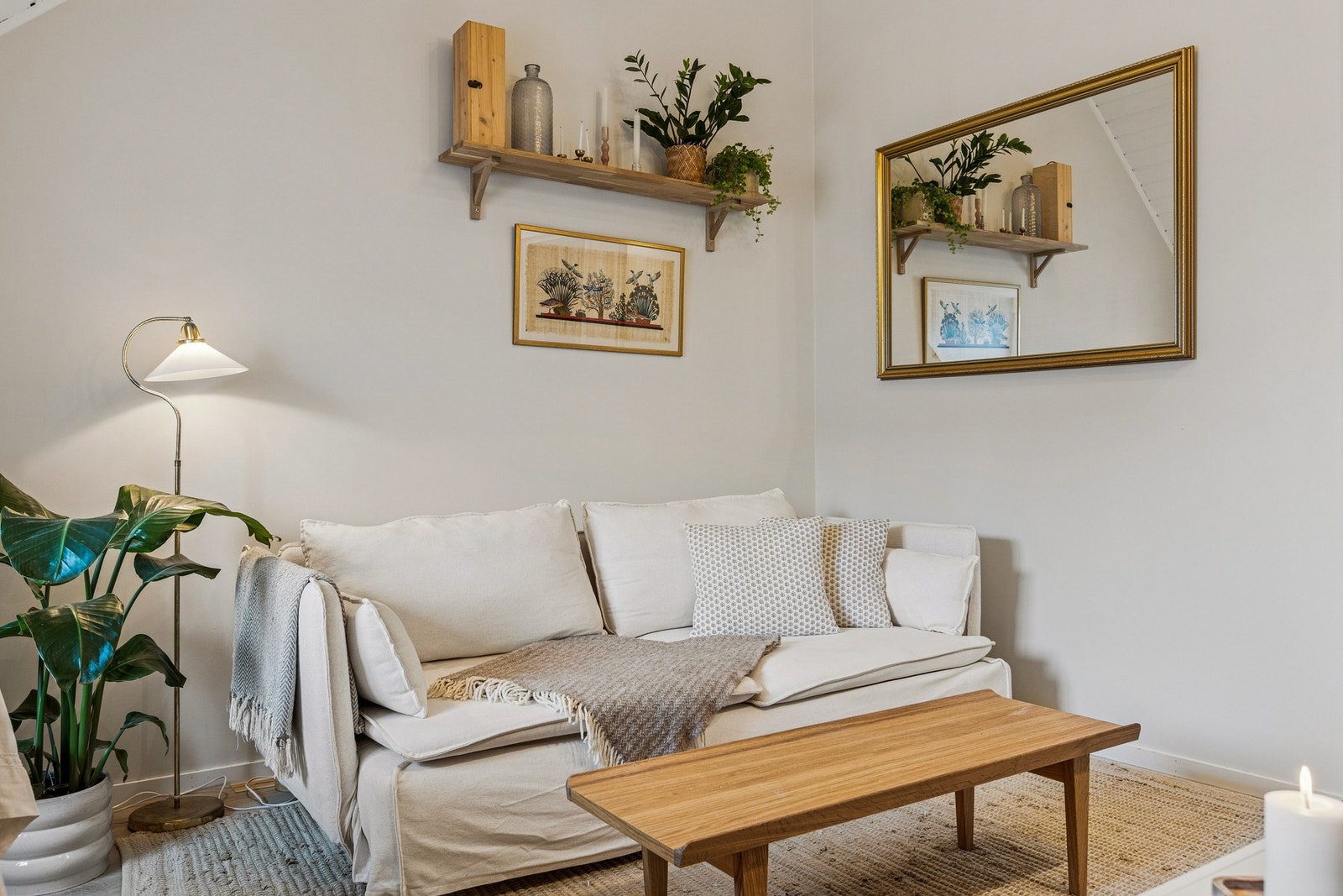 De lyse fargene gjør det enkelt å sette sitt eget preg på leiligheten. Galleribilde