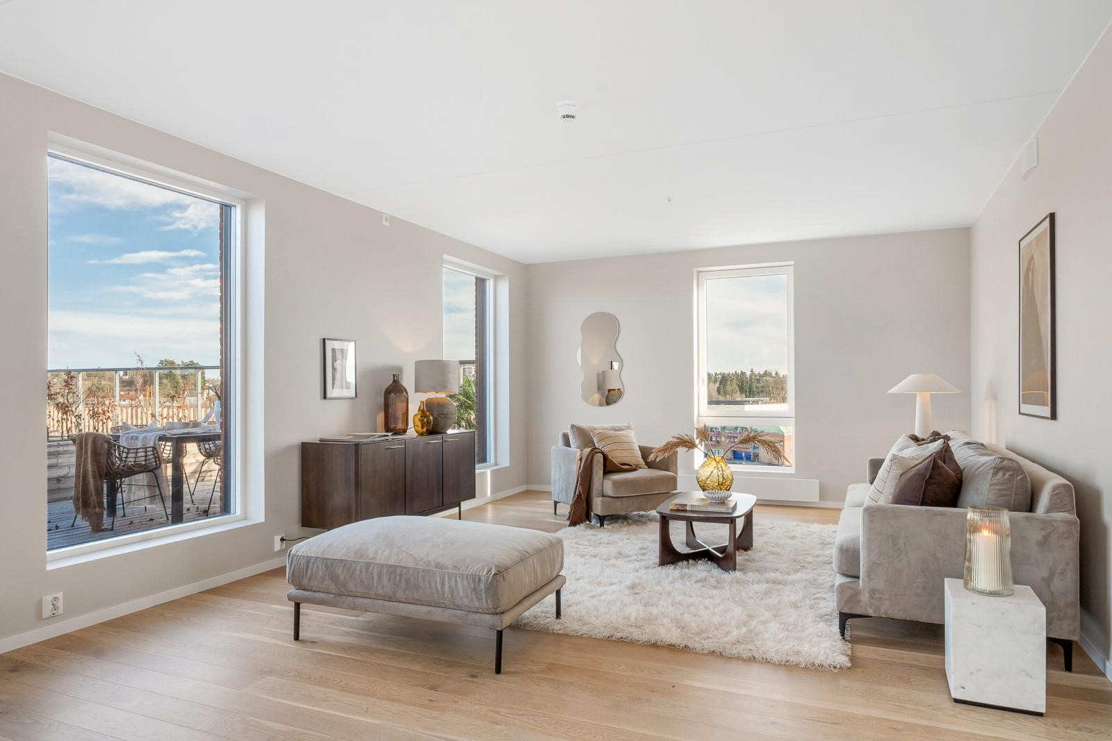 PrivatMegleren v/ Malin Edvardsen har gleden av å presentere toppleilighet på Gartneritaket! Galleribilde