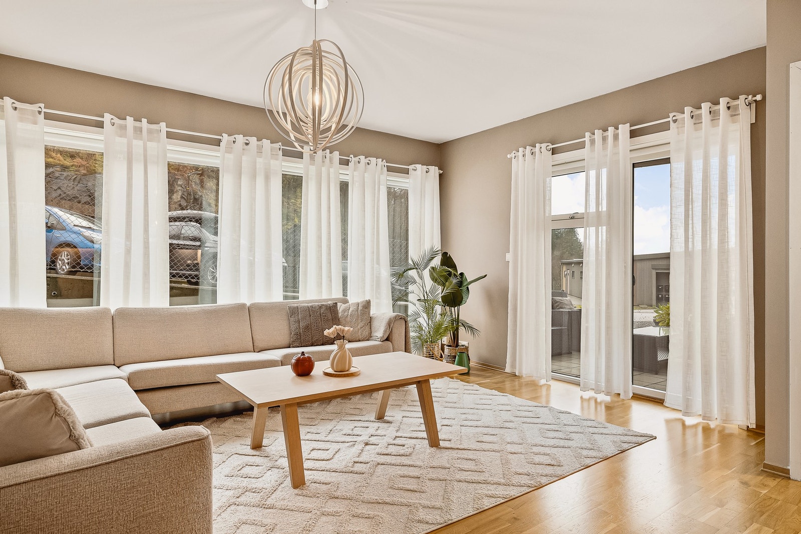 Bergby &Partners v/ Kim-André Arnesen og Tommy Myrtvedt har gleden av å presentere Øvre Fyllingsveien 123! Galleribilde