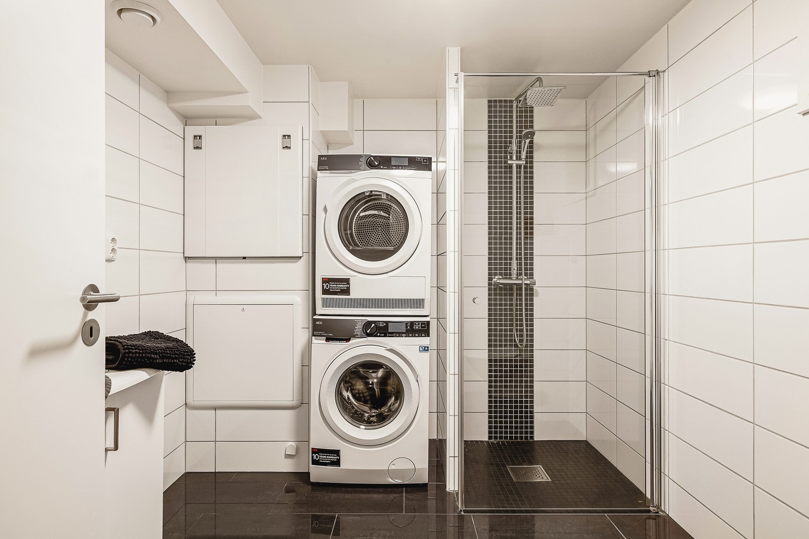 Pent og lyst bad på 6,8 m². Galleribilde