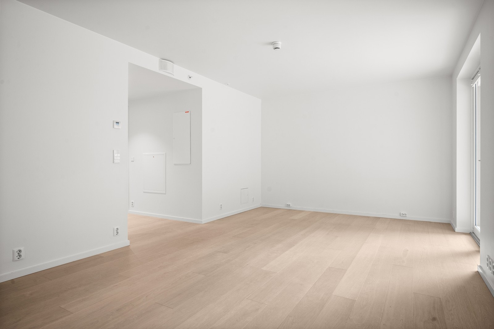 Leiligheten har balansert ventilasjonsanlegg og vannbåren gulvvarme Galleribilde