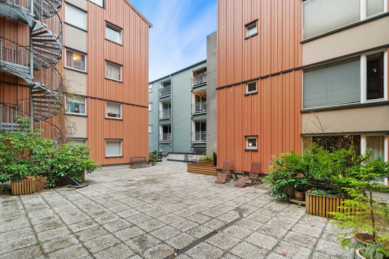 Felles bakgård for sameierne. Galleribilde