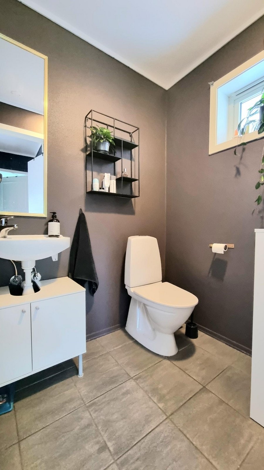 Gjestetoalett i 1 etg Galleribilde