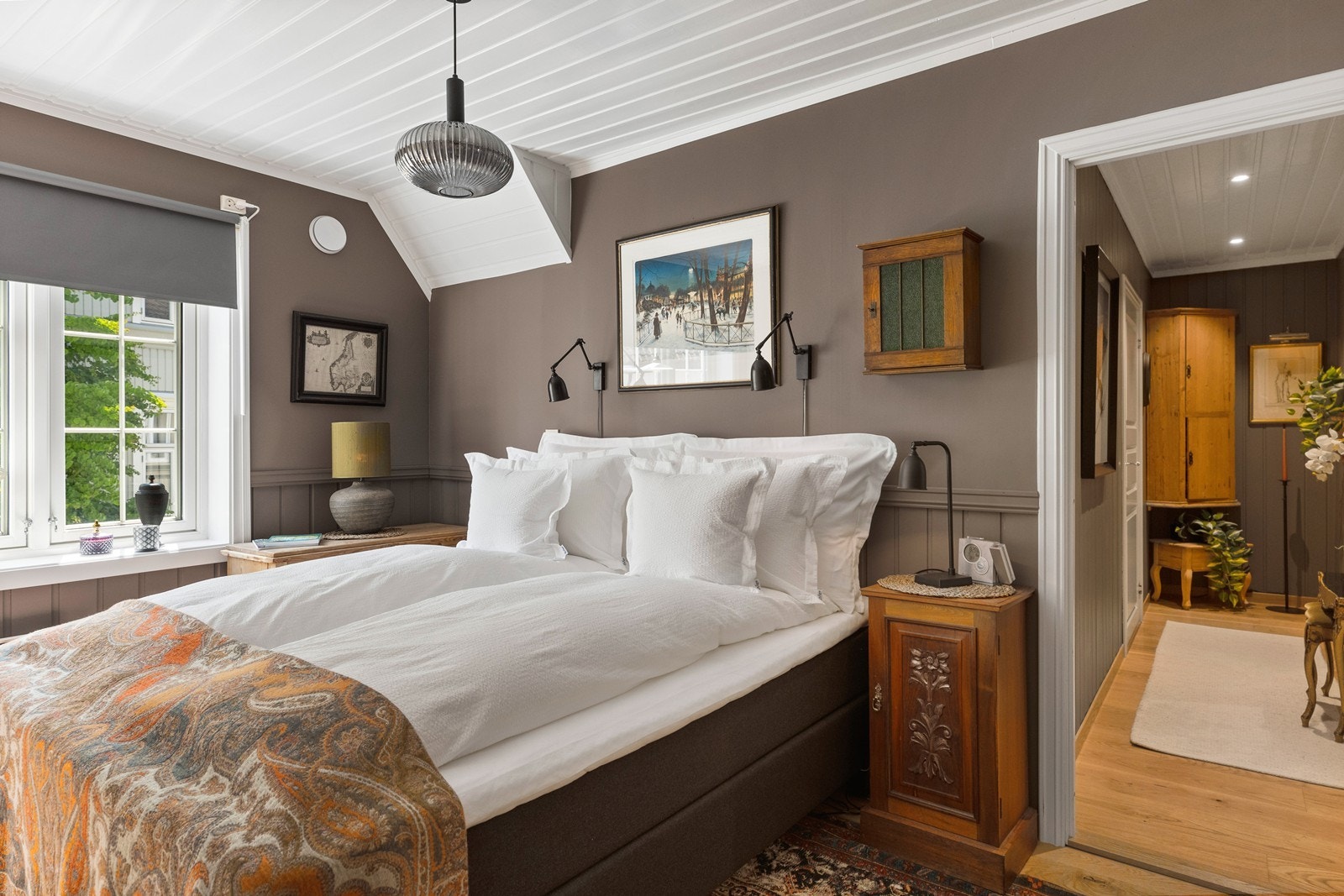 Soverom nr.2 kan også benyttes som hovedsoverom Galleribilde