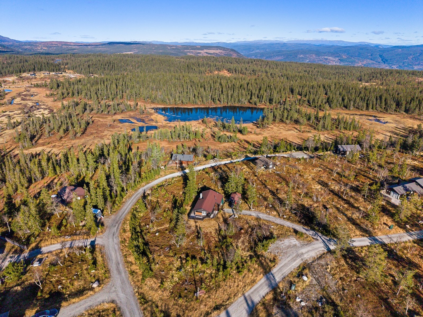 Vegglifjell Skisenter ligger ikke langt unna, på over 1.000 m.o.h. i flott natur ved starten av Hardangervidda. Galleribilde