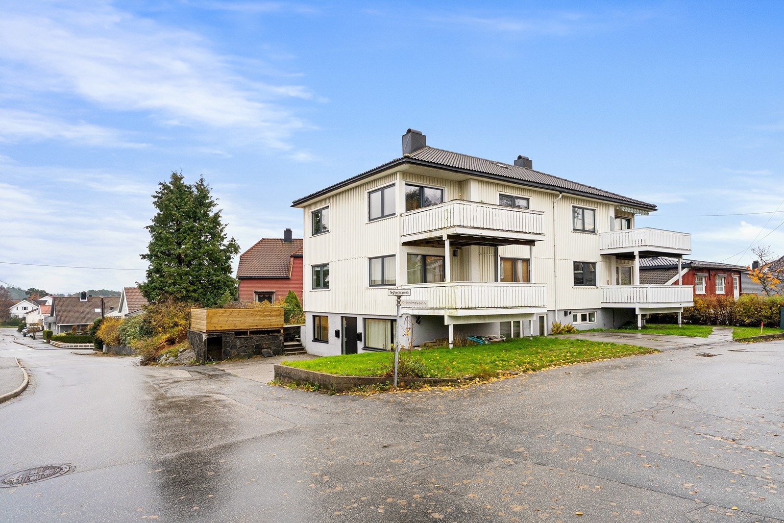 Her bor man svært sentralt i et populært og rolig boligområde Galleribilde