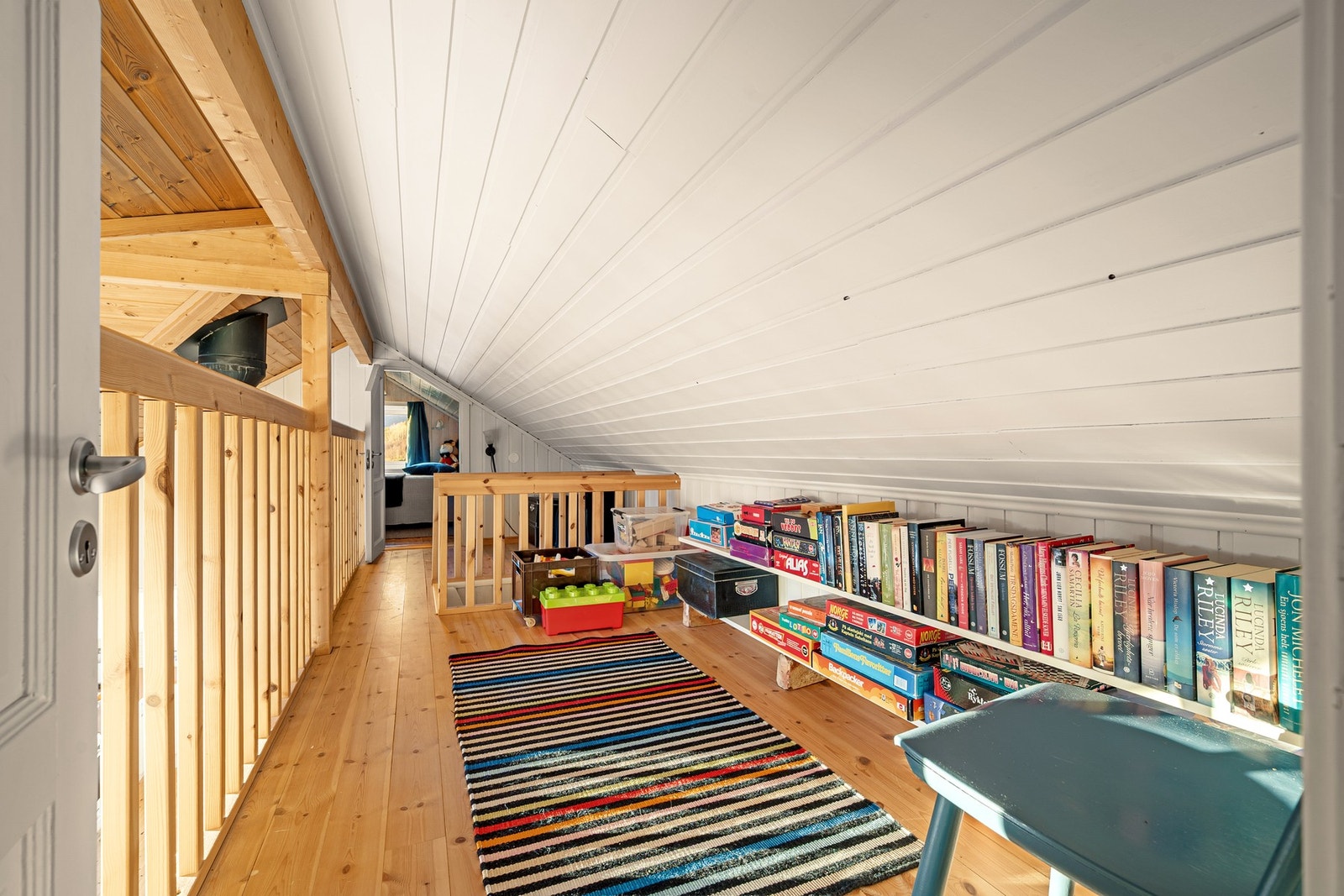 Gang på hems med flere bruksmuligheter Galleribilde