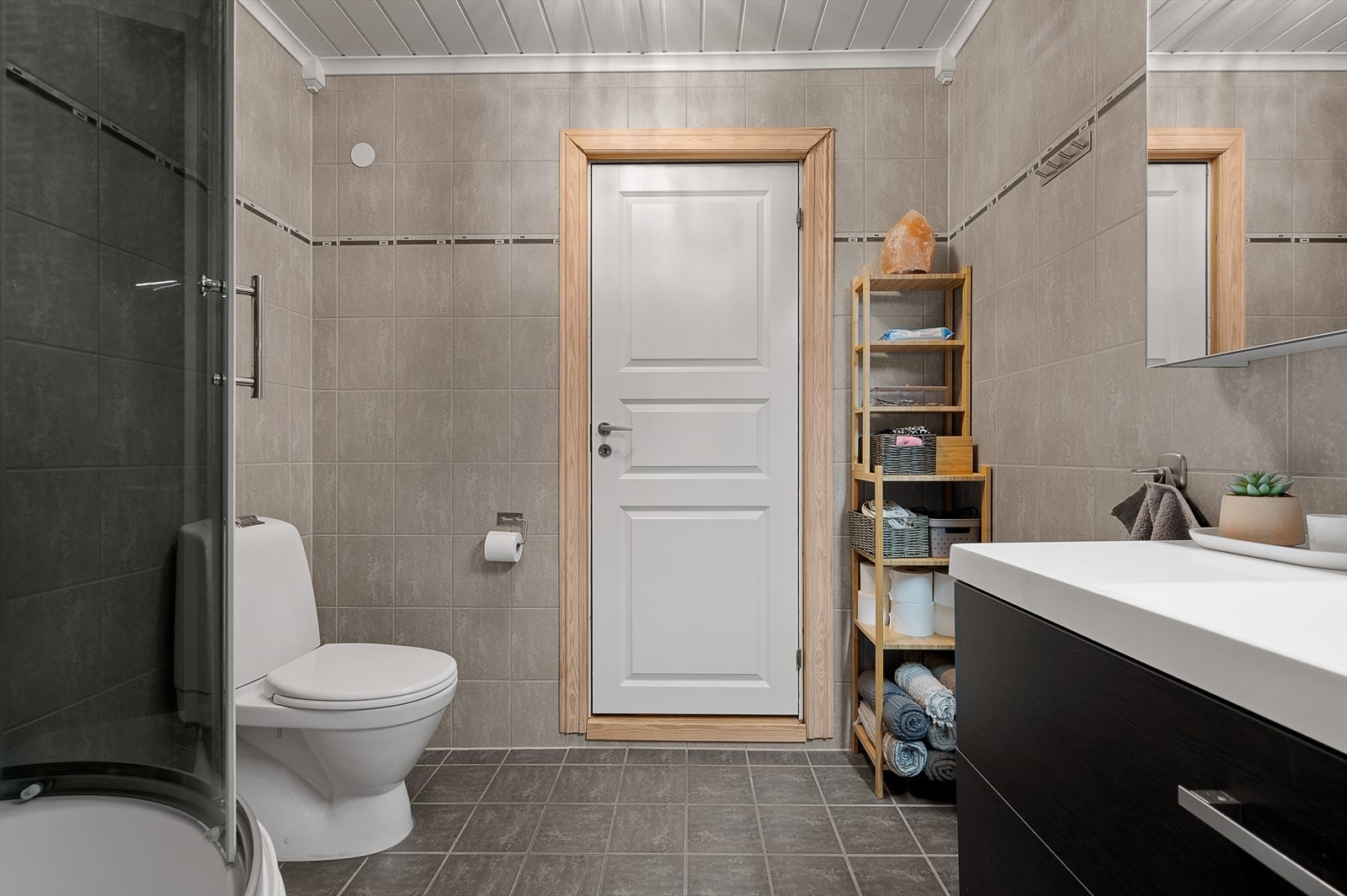 Badet er pusset opp av tidligere eier cirka 2006 Galleribilde