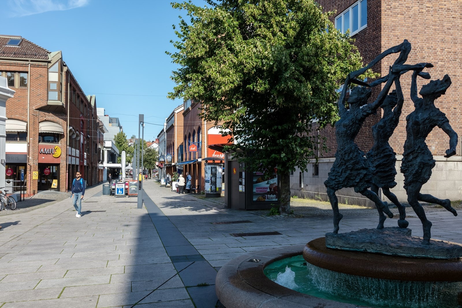 Hyggelig gågate i Moss sentrum. Galleribilde
