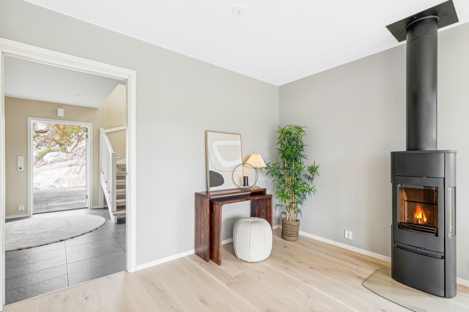 Gangen sett fra stuen. Galleribilde