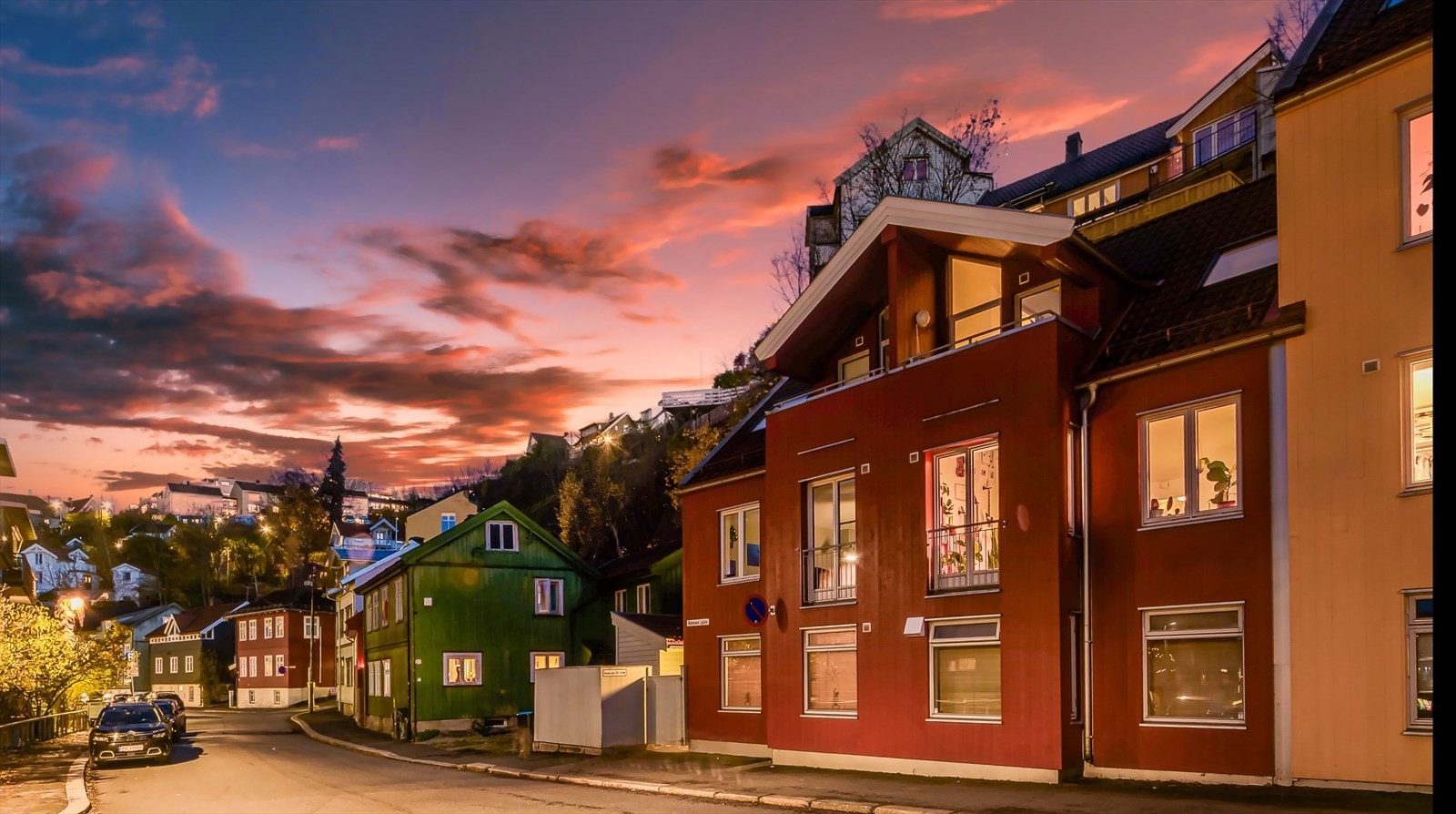 Caroline Ephraim v/ Nordvik Bolig har gleden av å presentere unik townhouseleilighet - velkommen til Konows gate 23F! Galleribilde
