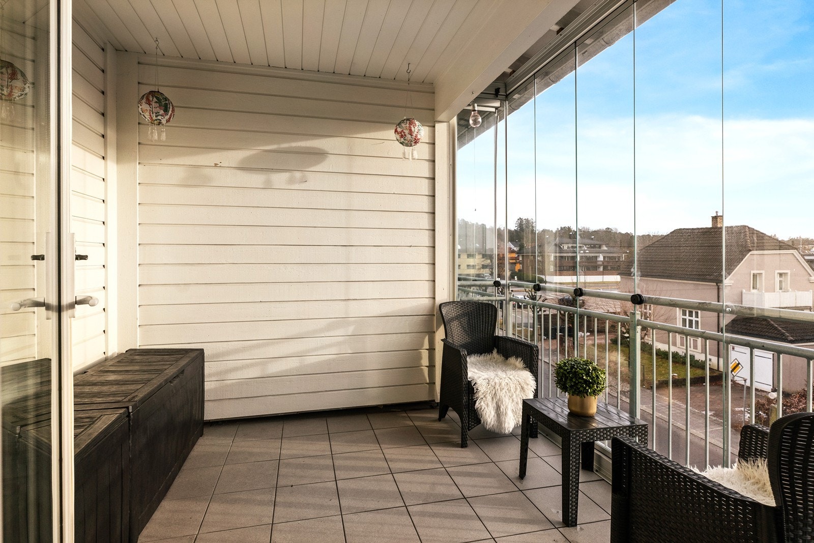 Dette er det perfekte stedet å nyte en kopp kaffe om morgenen eller slappe av med en god bok på ettermiddagen, samtidig som du nyter utsikten over byen. Galleribilde