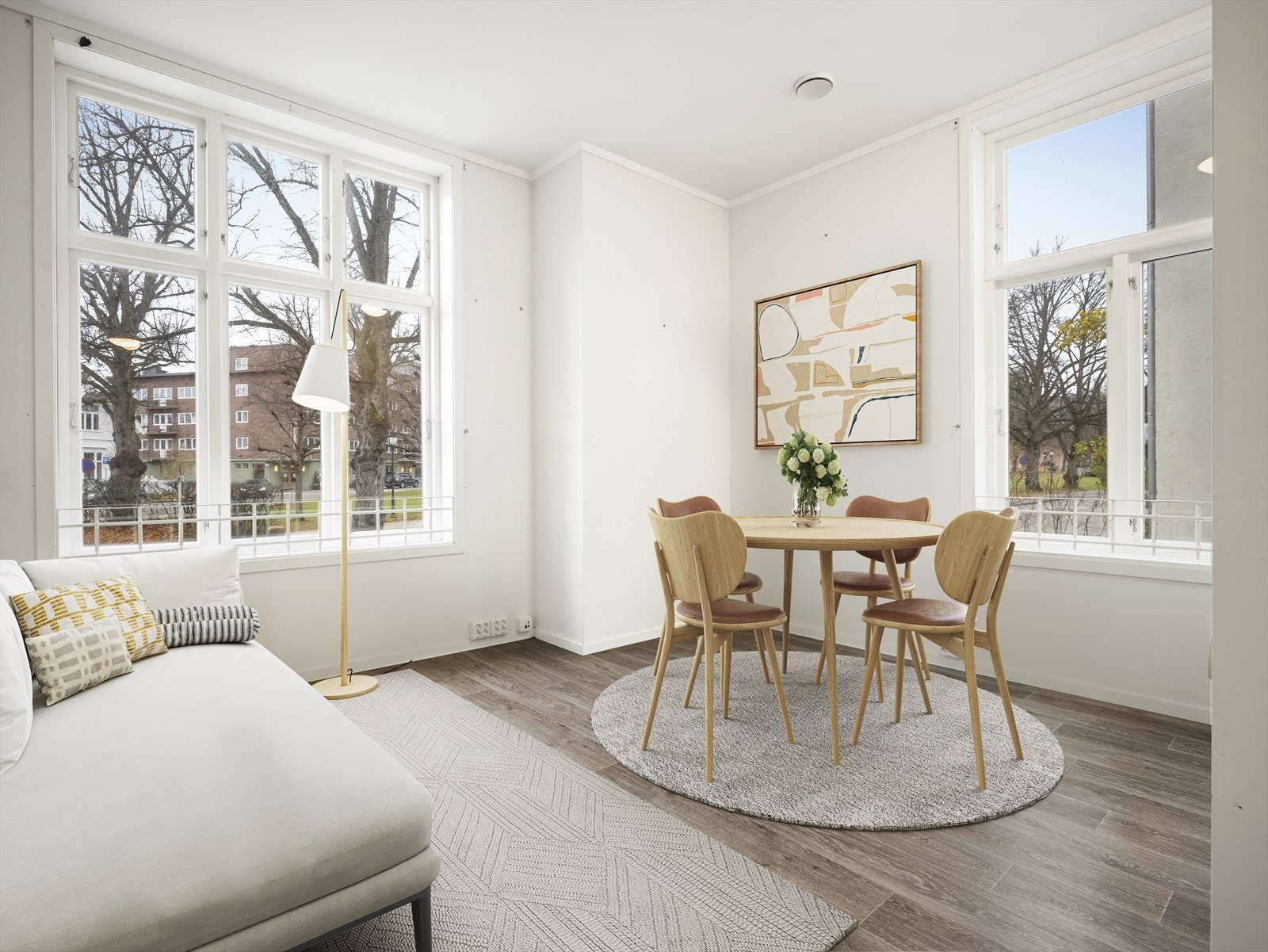 Velkommen til Ferjestedsveien 24! Dette er et Illustrasjonsbilde med digitale møbler som viser mulig møblering av rommet! Fotograf: FOTOetcetera Galleribilde