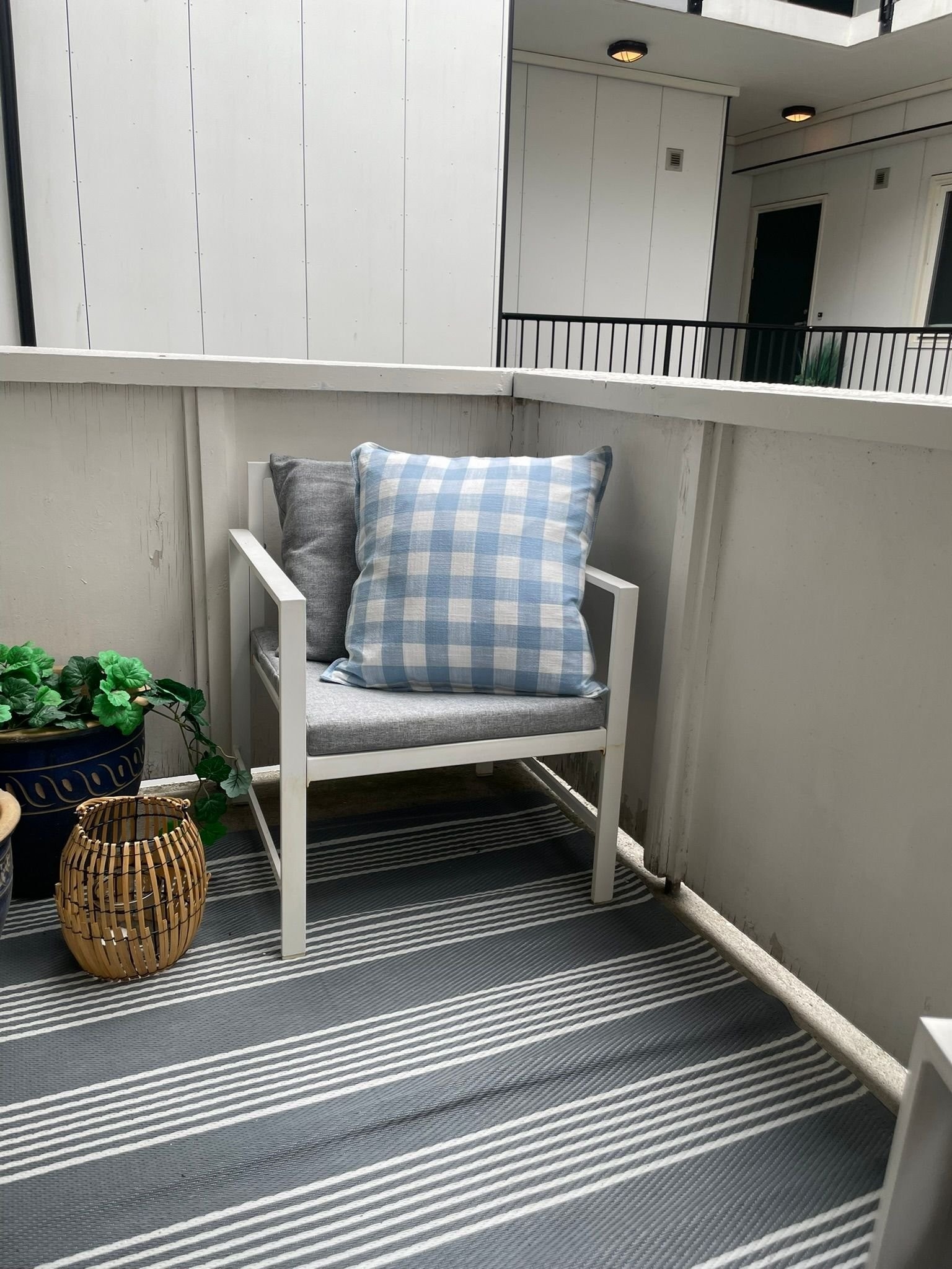 Balkongen gir mulighet for hygge også utendørs. Galleribilde