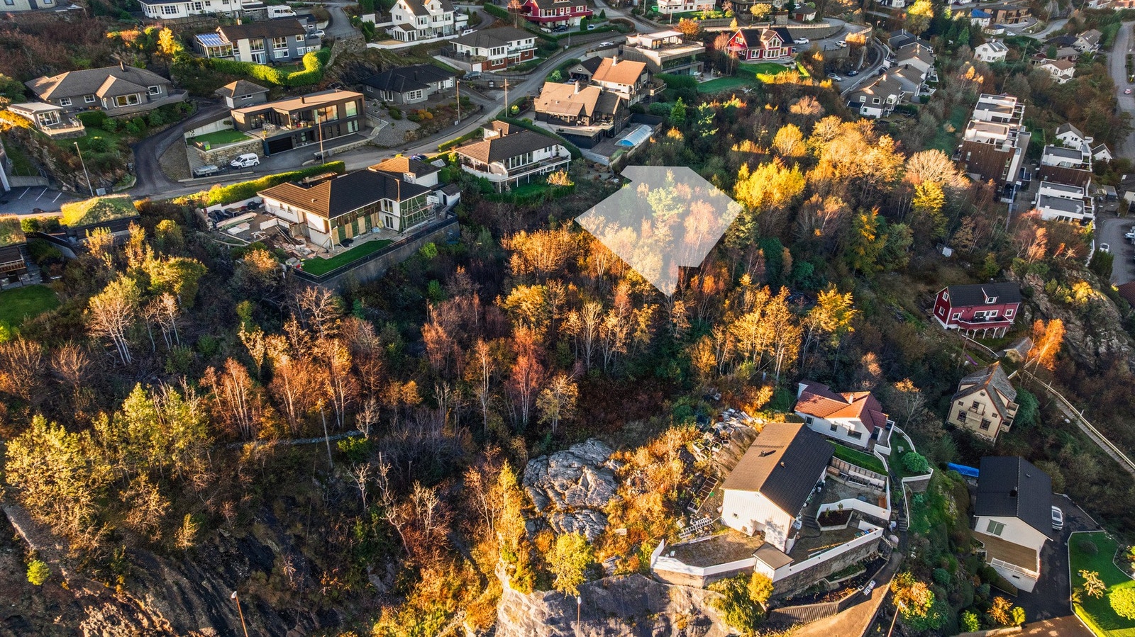 Denne tomten har et areal på 604,2 kvm. Galleribilde