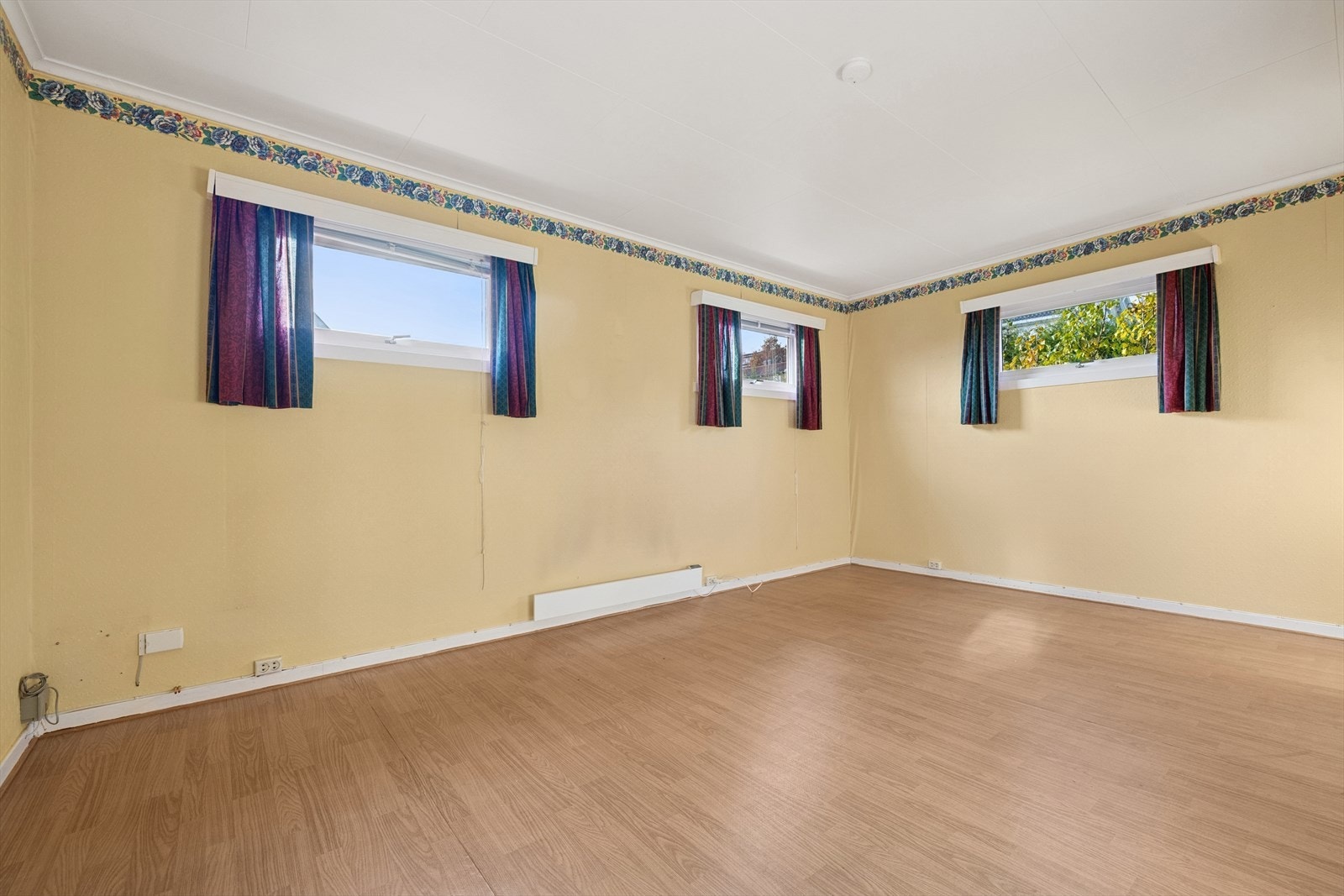 Kjellerrom/bod. Galleribilde