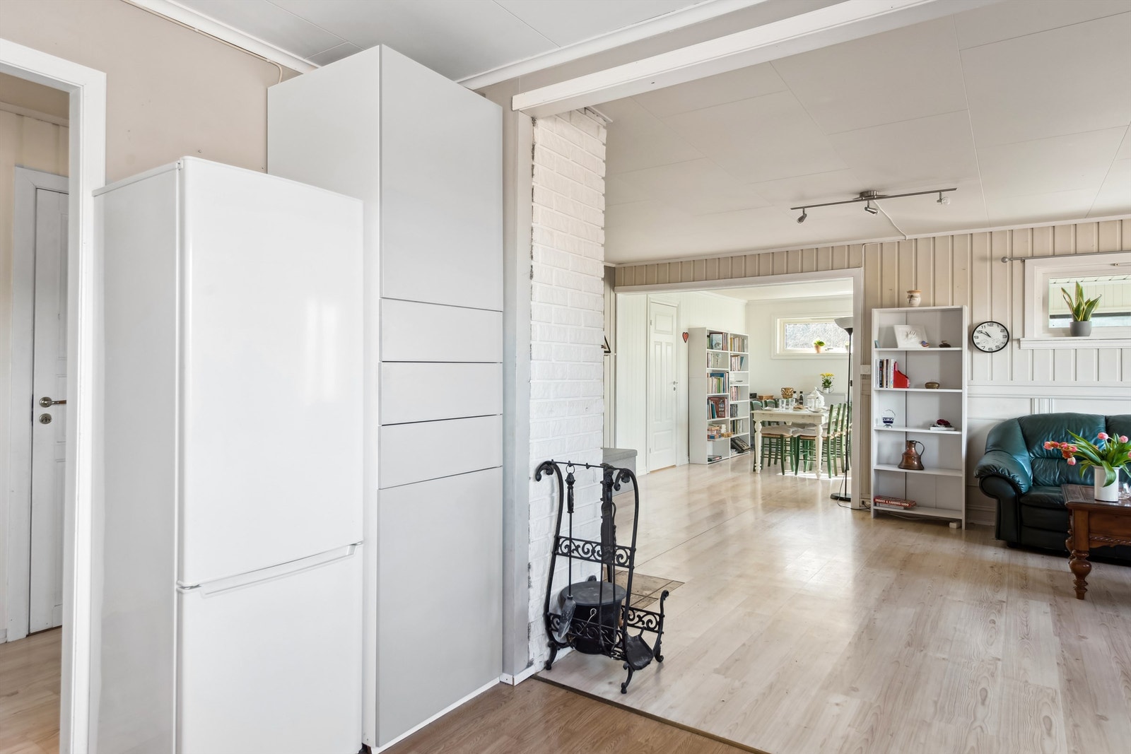 Fra kjøkkenet mot stuen Galleribilde