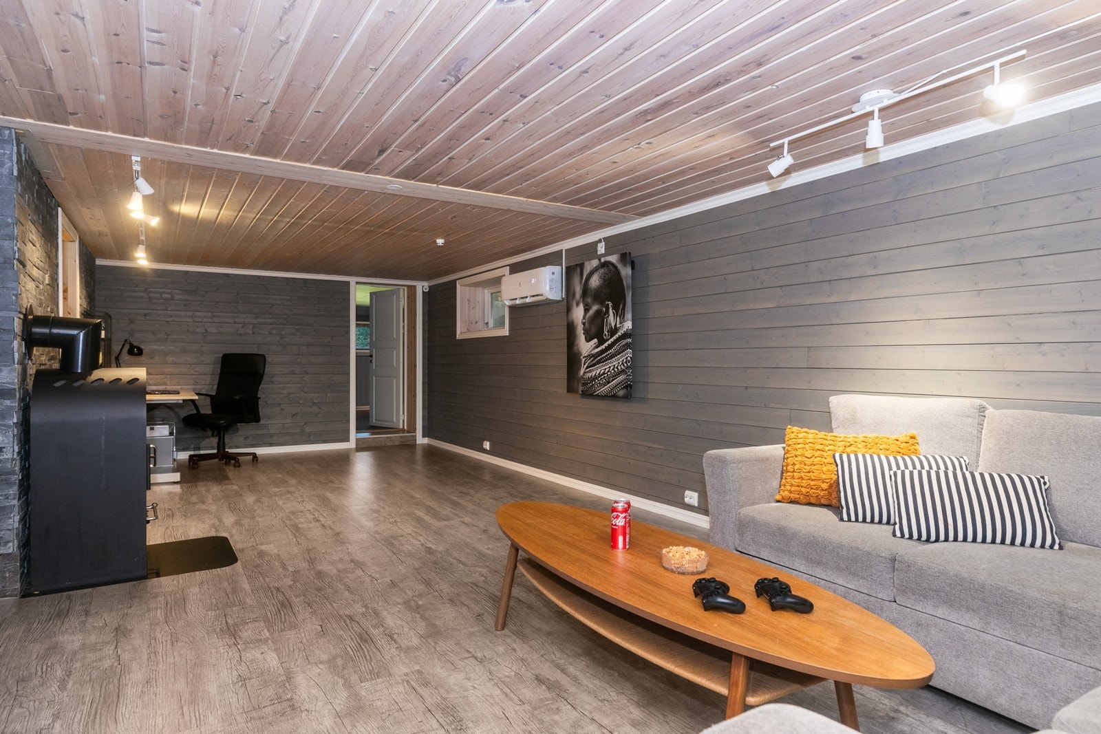 Innredet kjeller - Ikke godkjent til rom for varig opphold Galleribilde