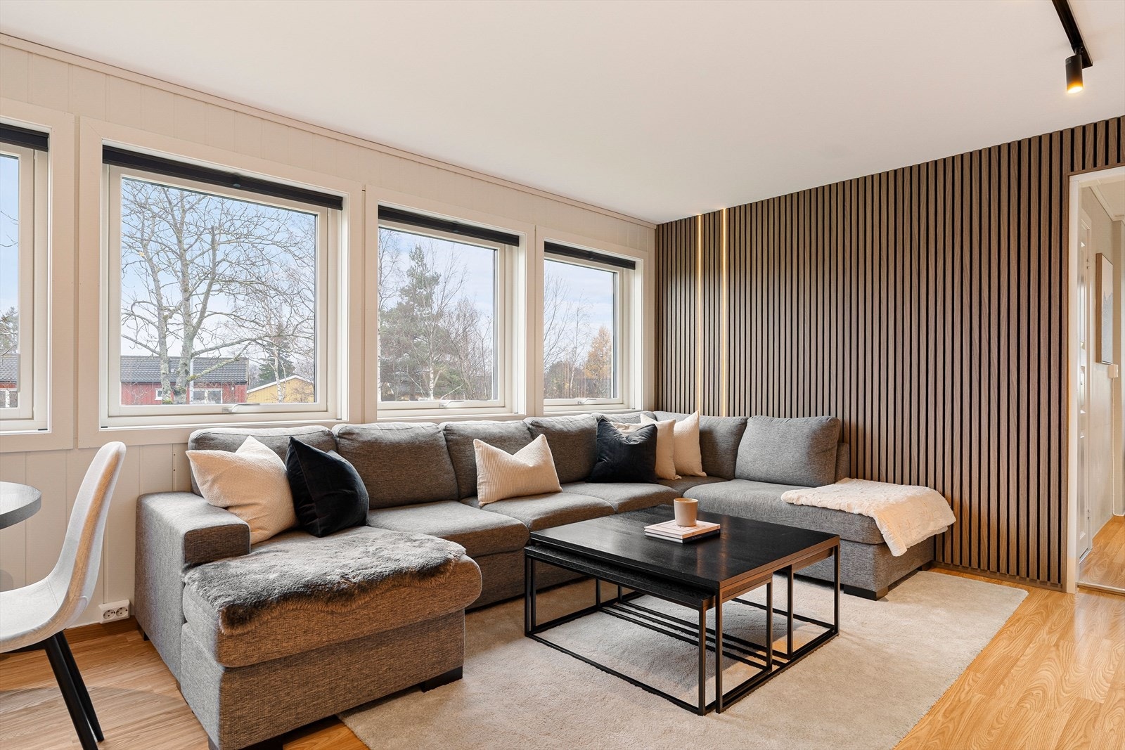 Stuen er på 19 kvm og har god plass til romslig sofagruppe samt spisegruppe. Galleribilde