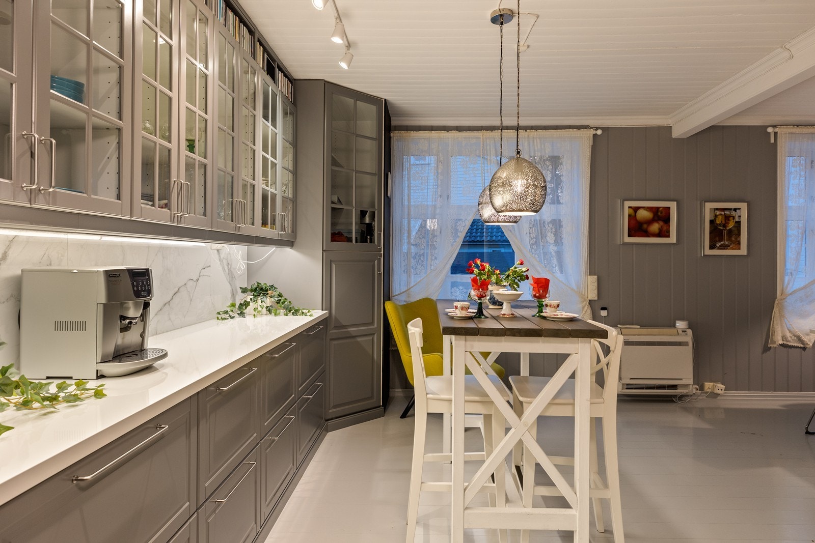 Historisk sjarm møter moderne løsninger - se detaljene Galleribilde