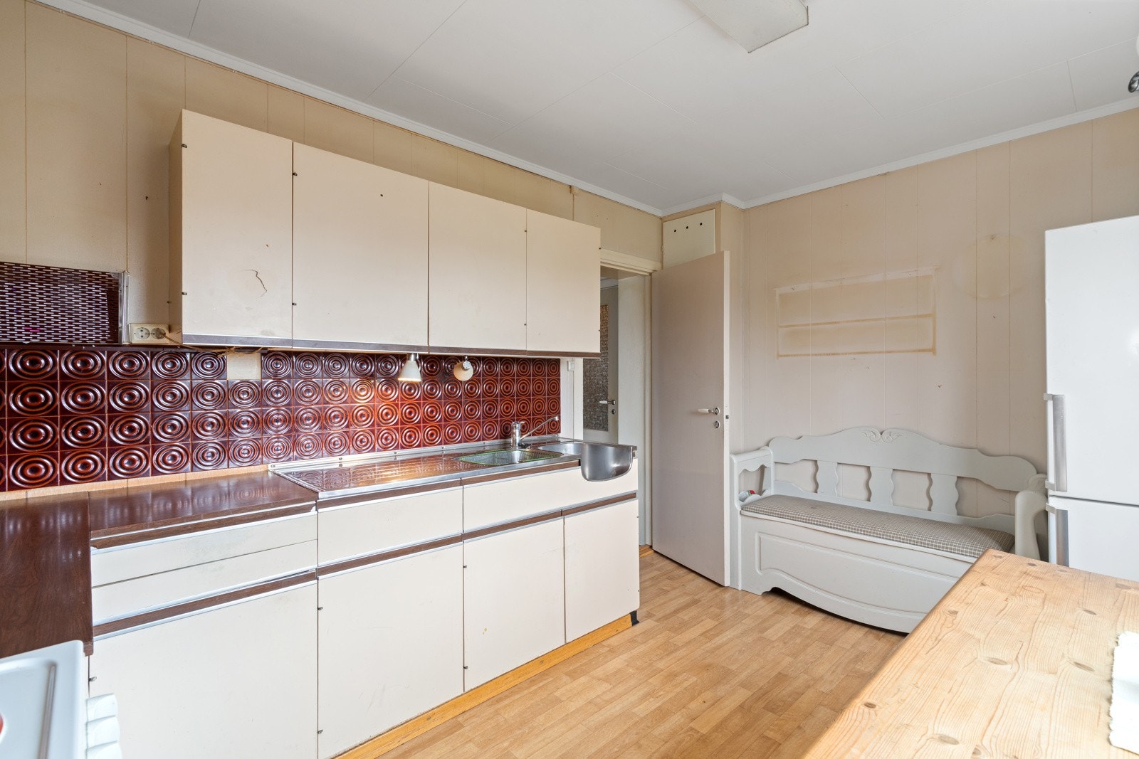 Ekstra skap bak døren Galleribilde