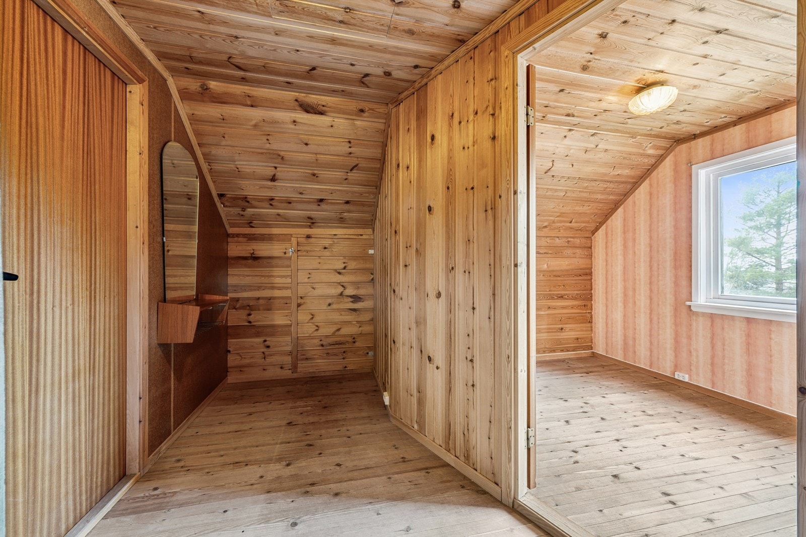 Gang i 2. etasje. Galleribilde