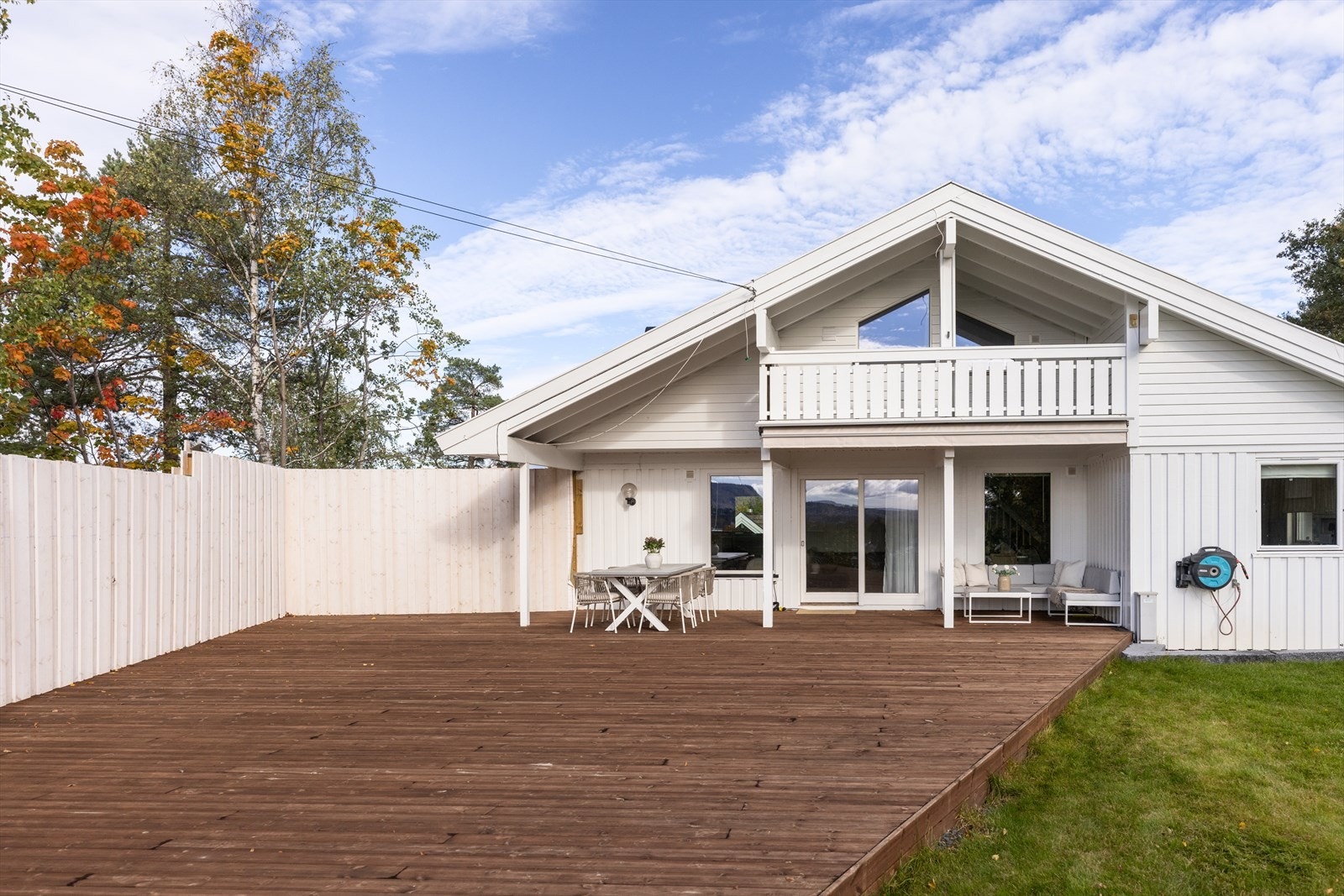 Boligen ligger innerst i en rolig blindvei Galleribilde