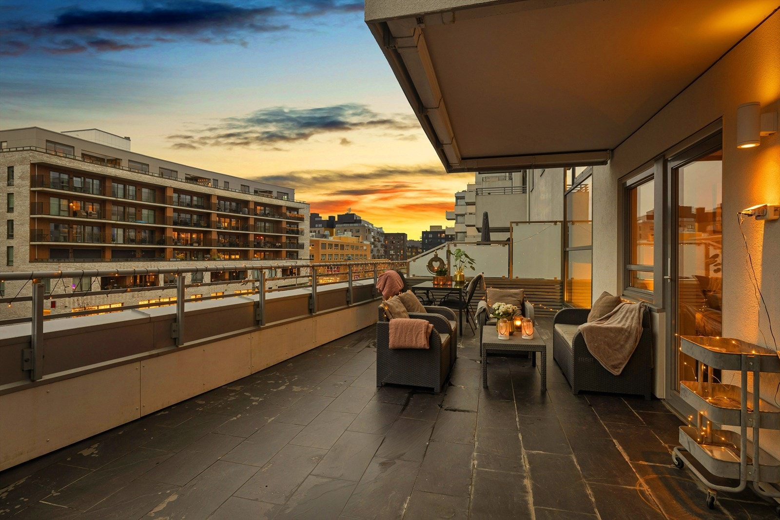 Kristoffer Mjåtveit har gleden av å presentere Gladengveien 4H! Galleribilde