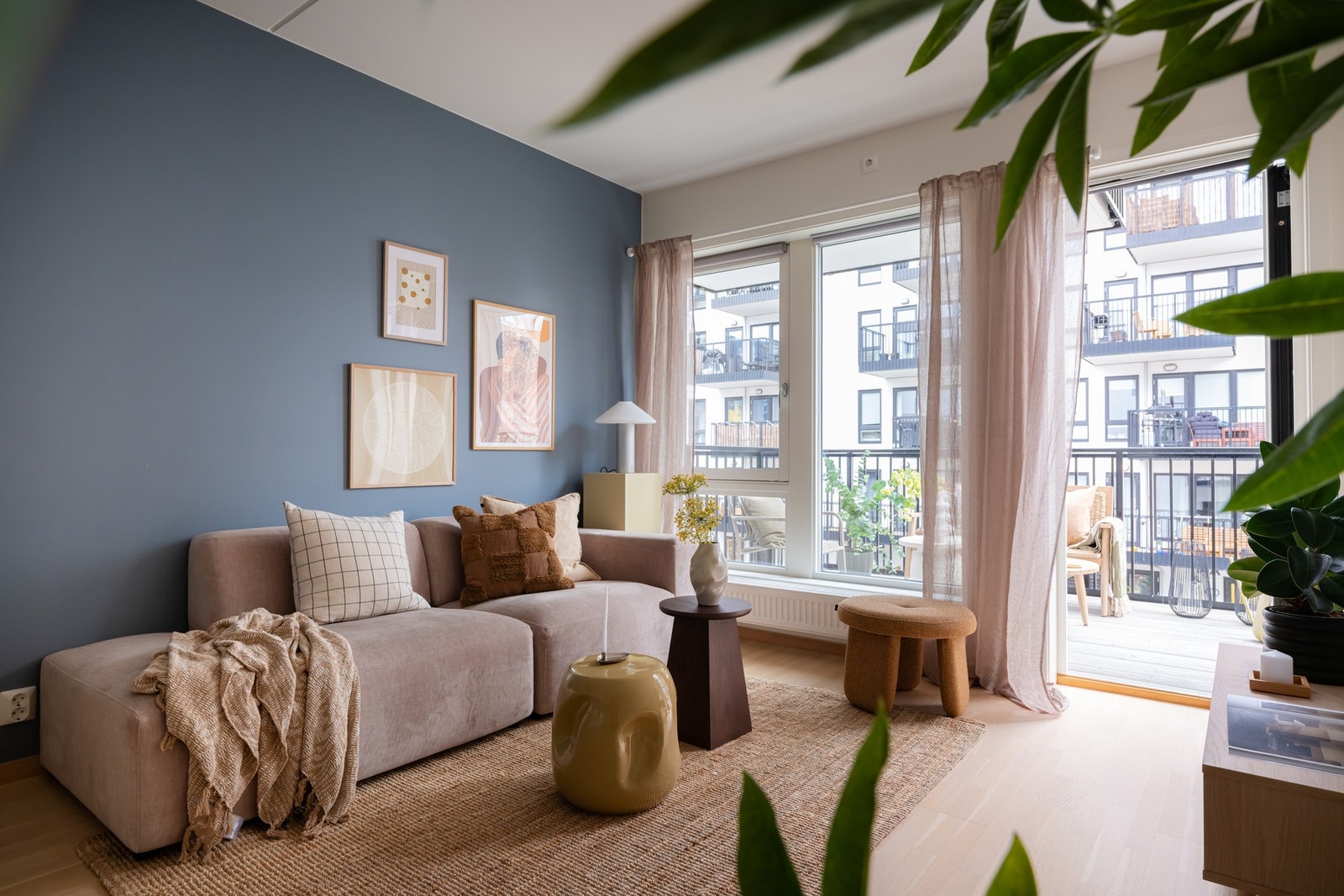 Kristine Hauan Berg ved EIE Løren har gleden av å presentere Bøkkerveien 16 A! Galleribilde