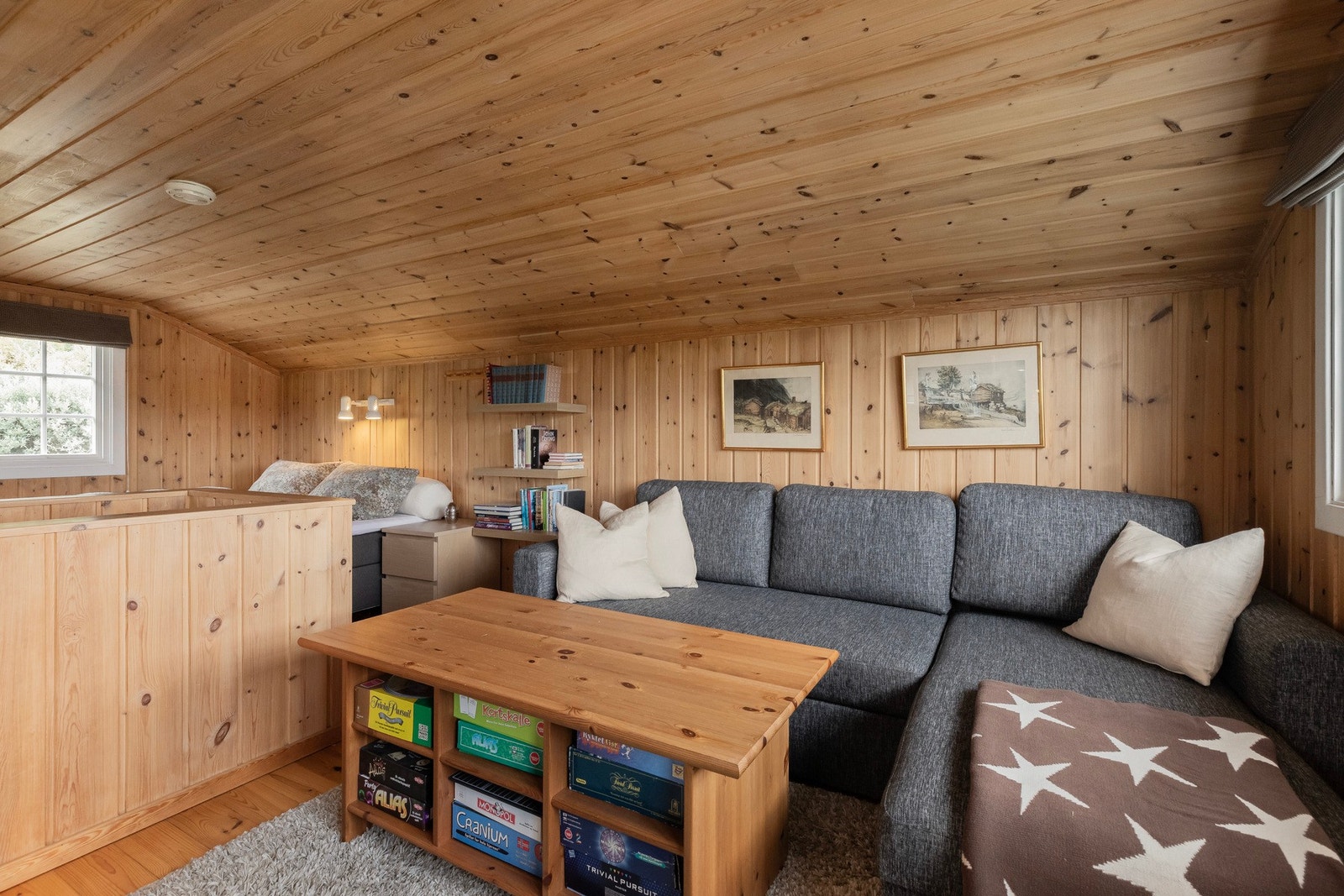 Veldig praktisk når man er flere samlet på hytta Galleribilde