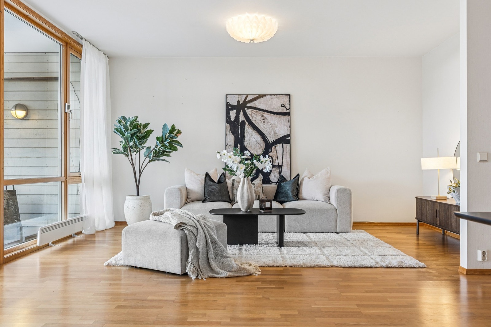 Eie Eiendomsmegling. Galleribilde