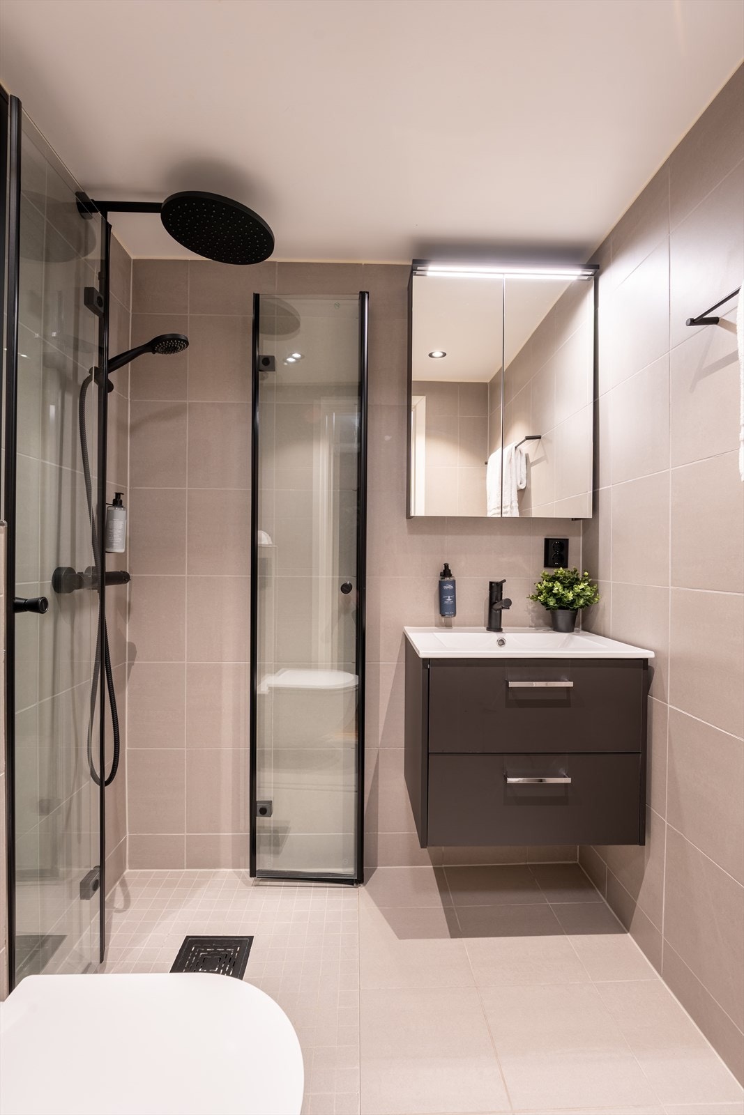 Bad 310 i samme delikate utførelse som det andre badet Galleribilde