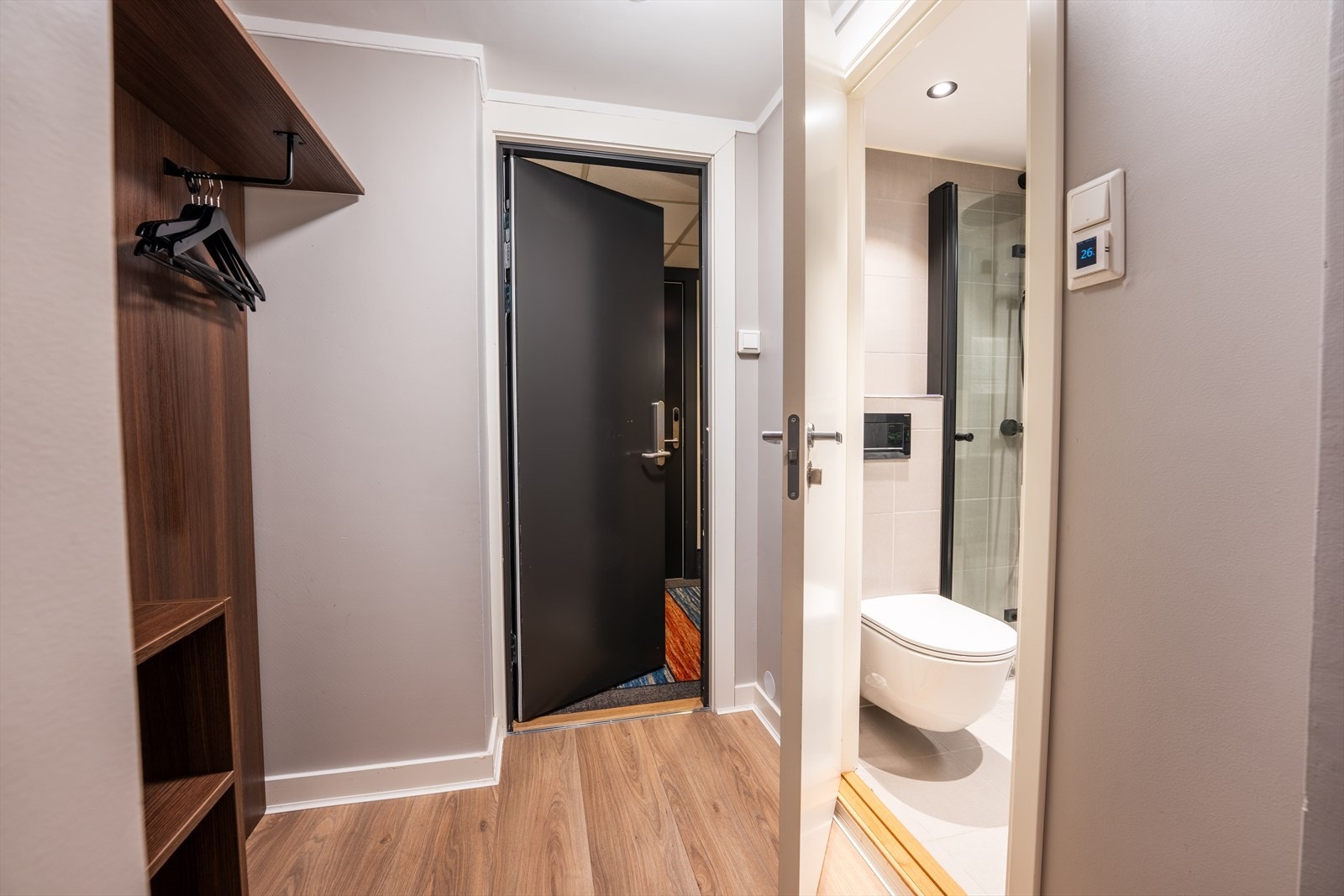 Fra sovealkoven er det tilgang til bad 310 Galleribilde