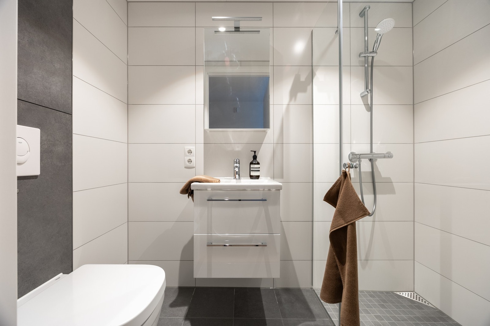 Leilighetens andre baderom. Galleribilde