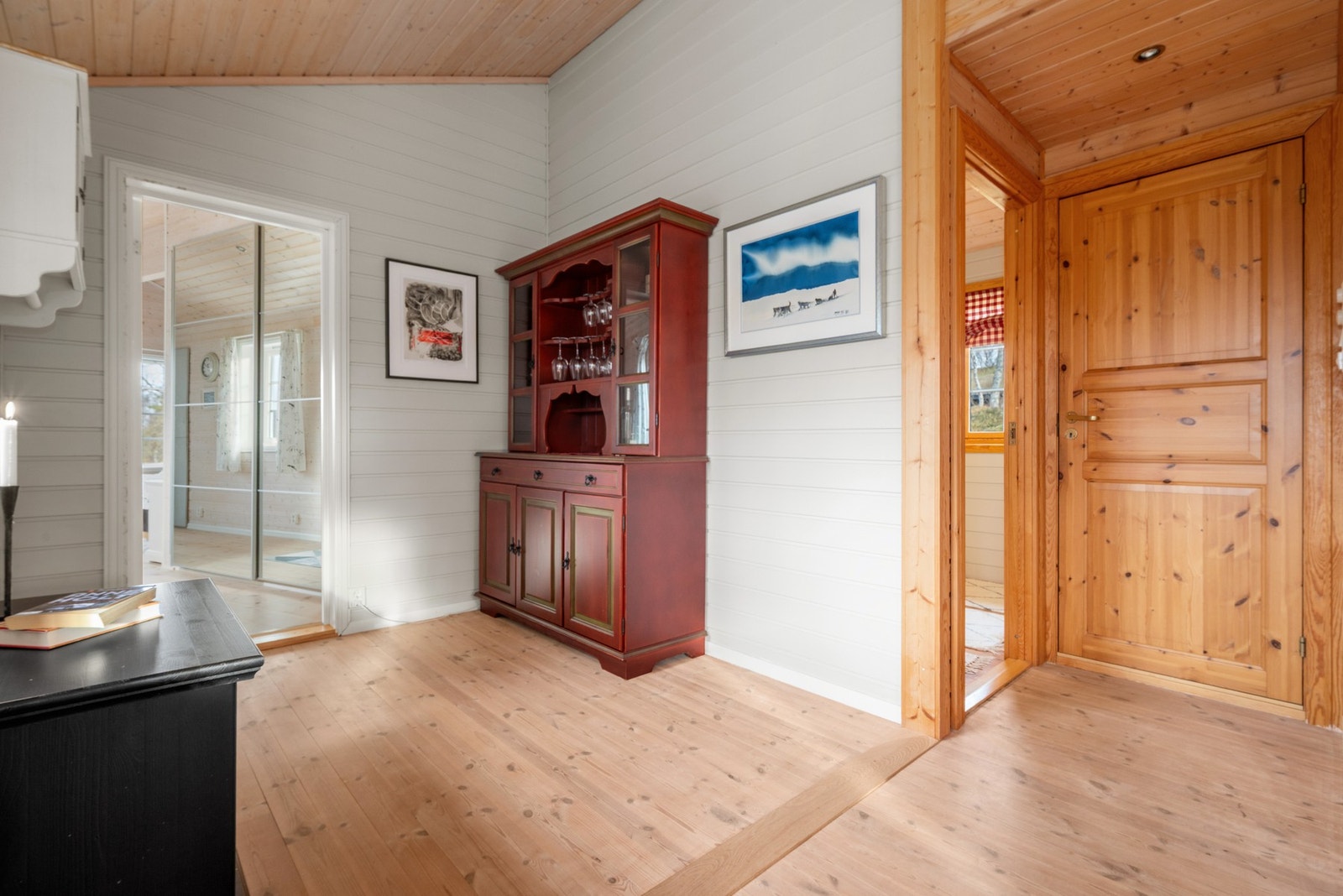 Påbygget består av to gode soverom. Galleribilde