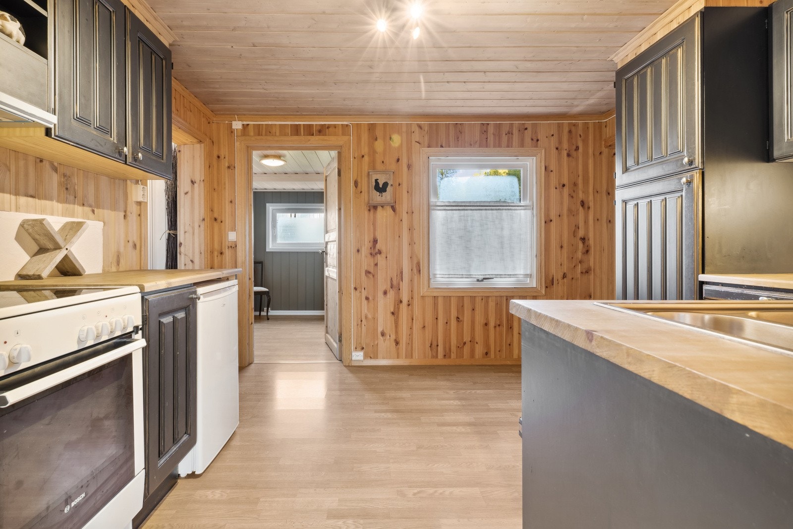 Kjøkkenet er på ca. 11 kvm. Galleribilde