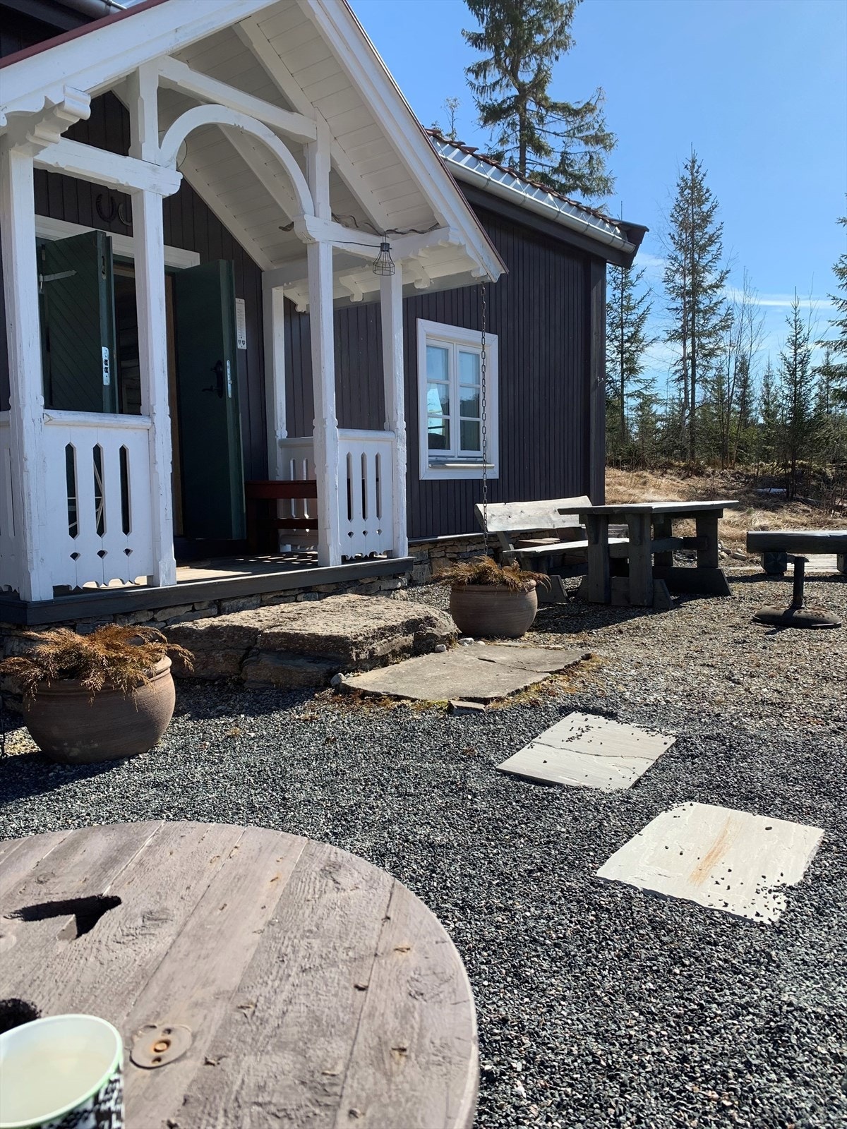 Fint med heller på gårdsplassen. Privat bilde. Galleribilde