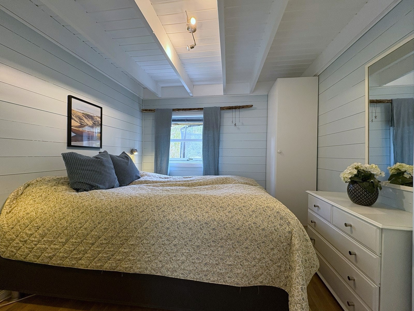 Soverom i 1. etasje Galleribilde