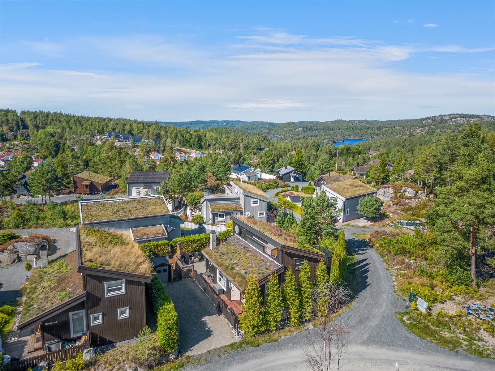 Parkering rett ved inngangsdøren Galleribilde