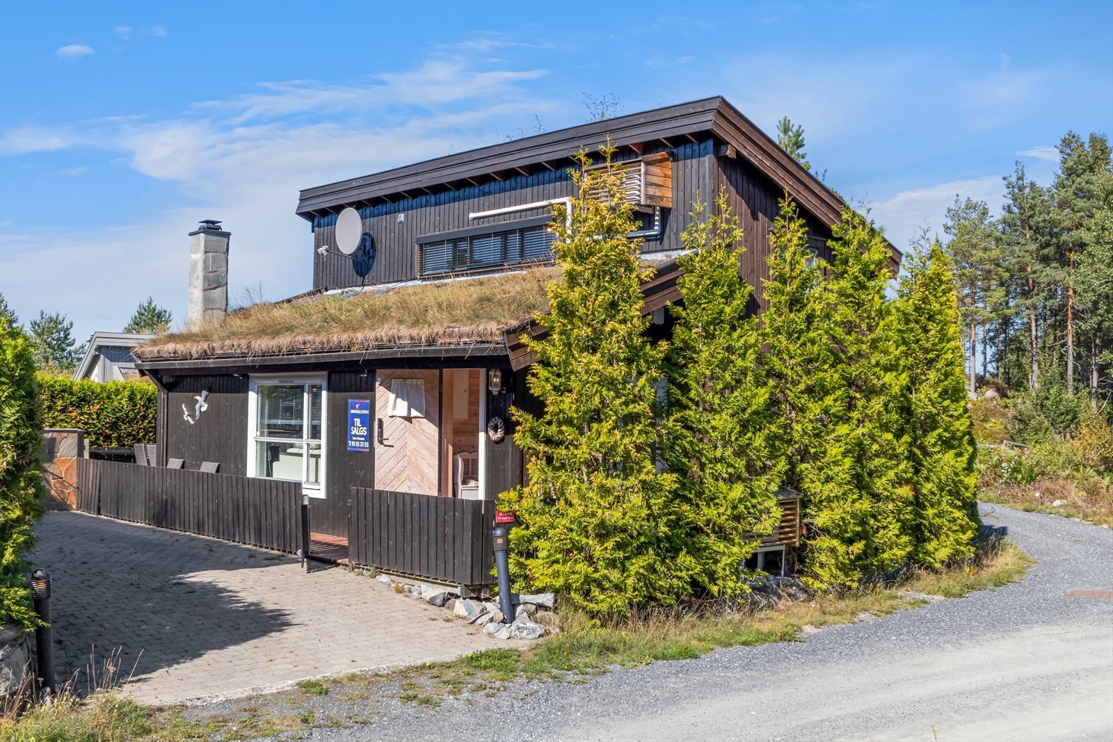 Her kan du parkere rett på utsiden av hyttedøra! Galleribilde